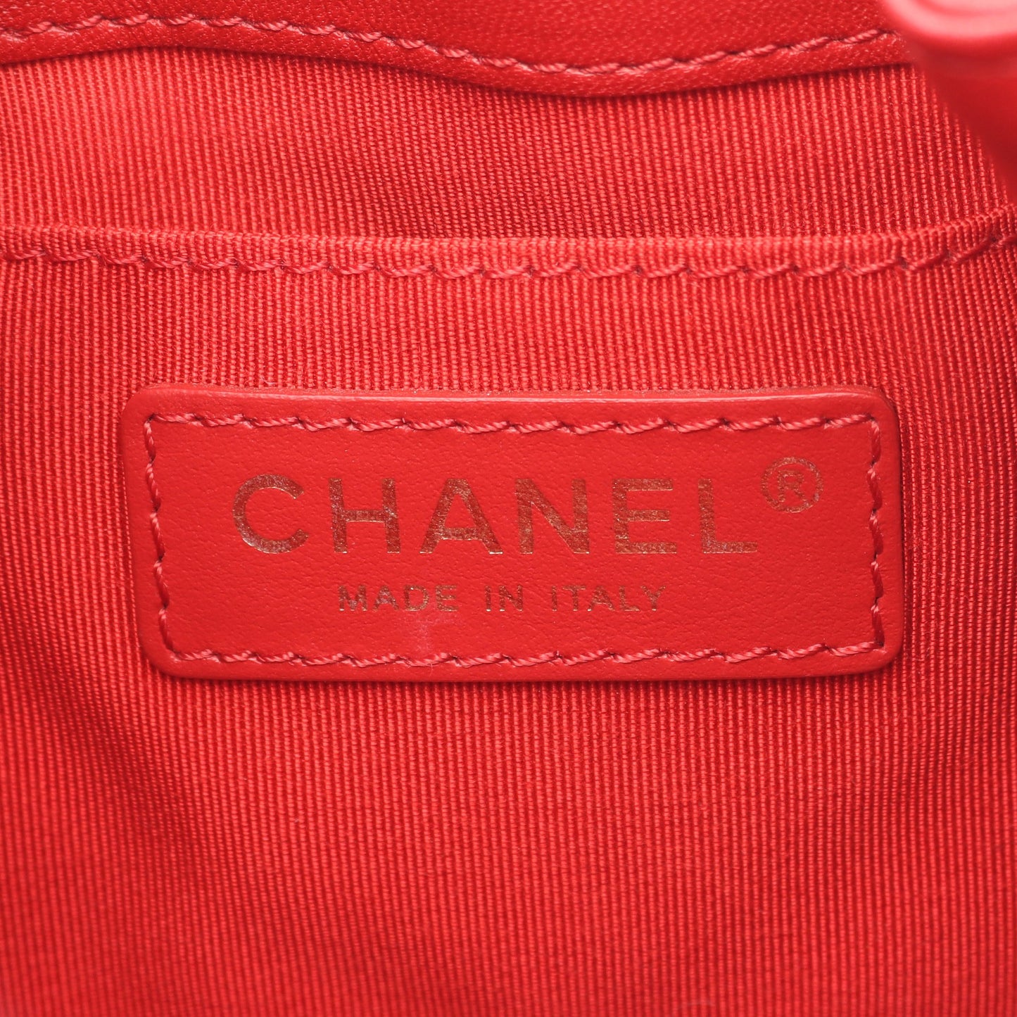 マトラッセ チェーンショルダーバッグ ラムスキン レッド ゴールド金具 シャネル バッグ CHANEL