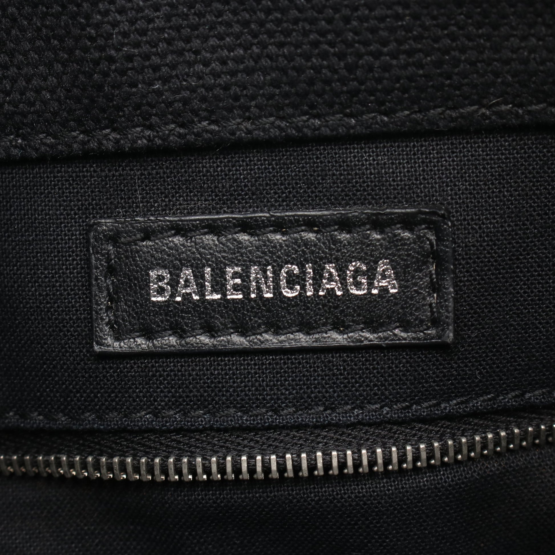 Wave XS ハンドバッグ キャンバス オフホワイト ブラック 2WAY バレンシアガ バッグ BALENCIAGA