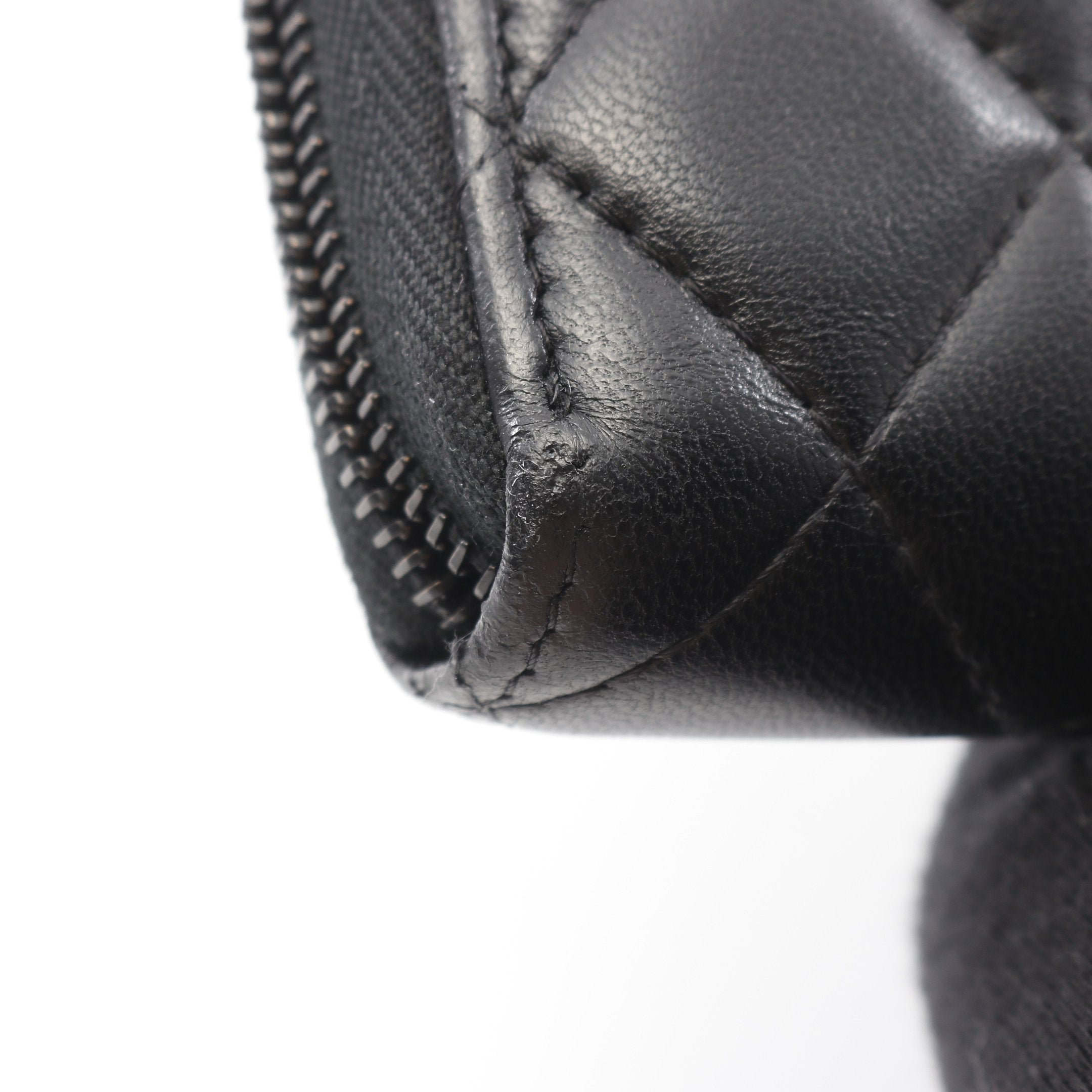 マトラッセ ラウンドファスナー長財布 ラムスキン ブラック ブラック