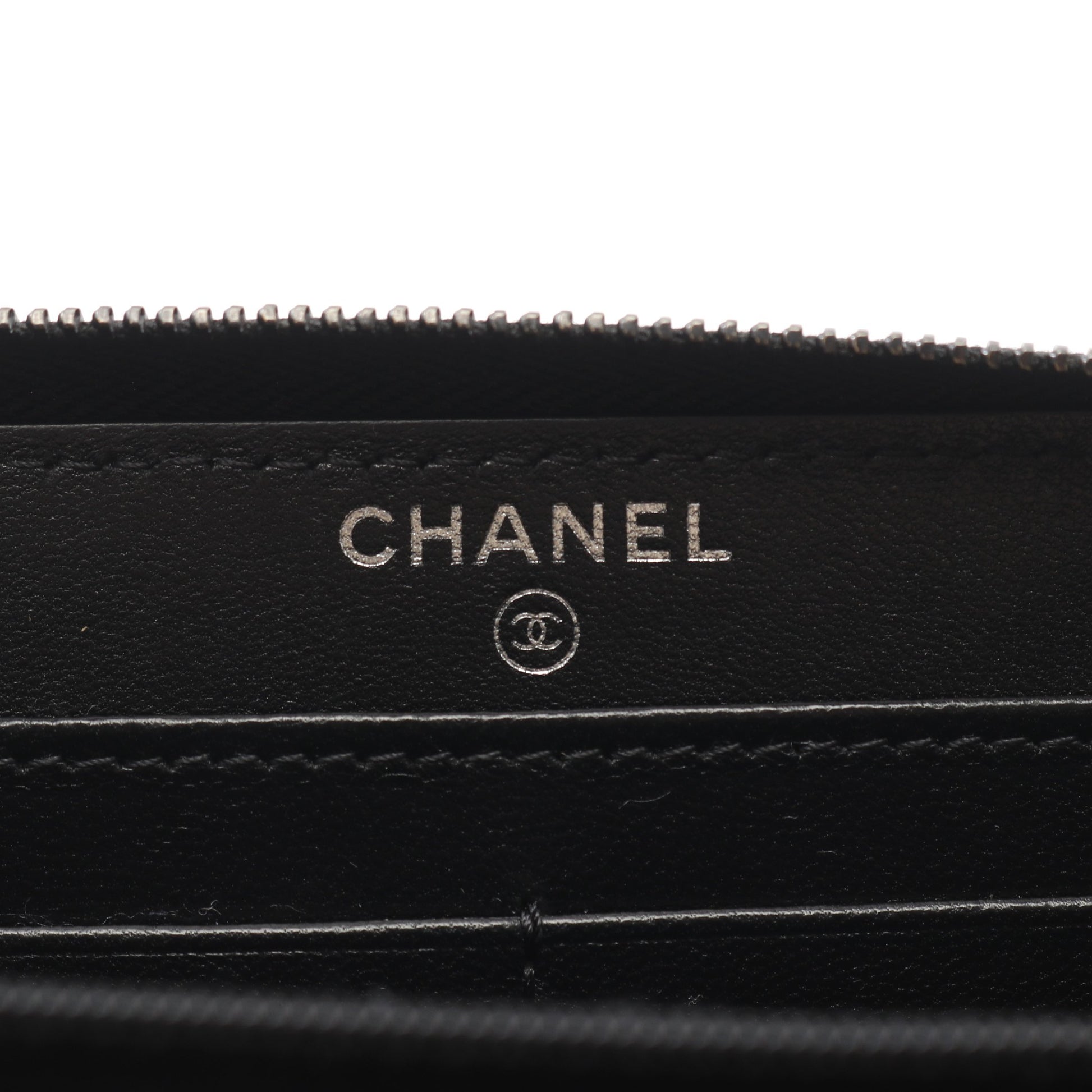 マトラッセ ラウンドファスナー長財布 ラムスキン ブラック ブラック金具 シャネル 財布・小物 CHANEL