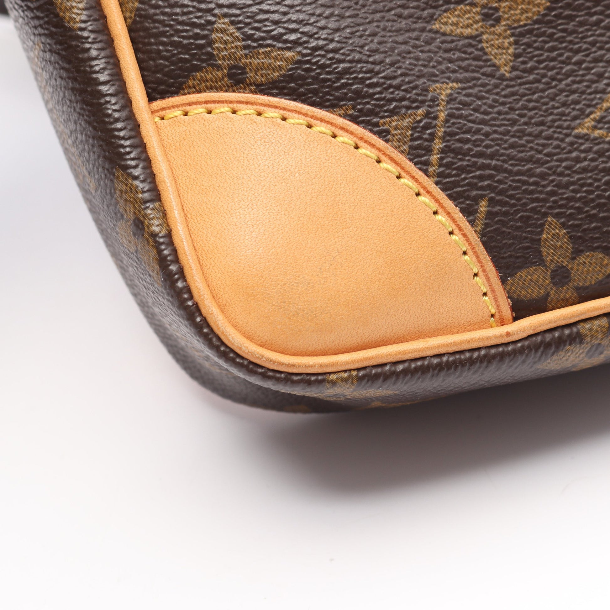 ダヌーブ モノグラム ショルダーバッグ PVC レザー ブラウン ルイヴィトン バッグ LOUIS VUITTON