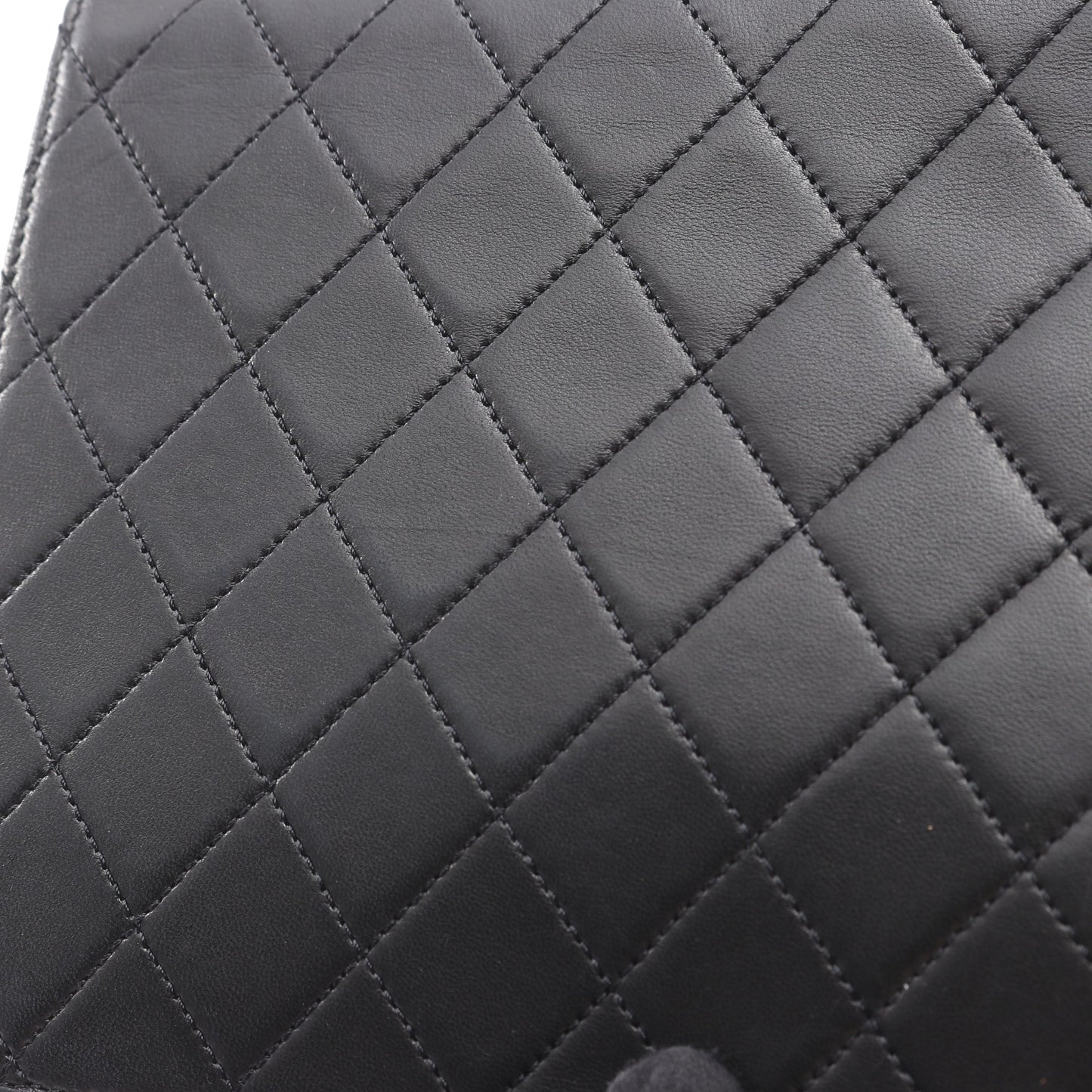 マトラッセ シングルフラップ チェーンショルダーバッグ ラムスキン ブラック ゴールド金具 シャネル バッグ CHANEL