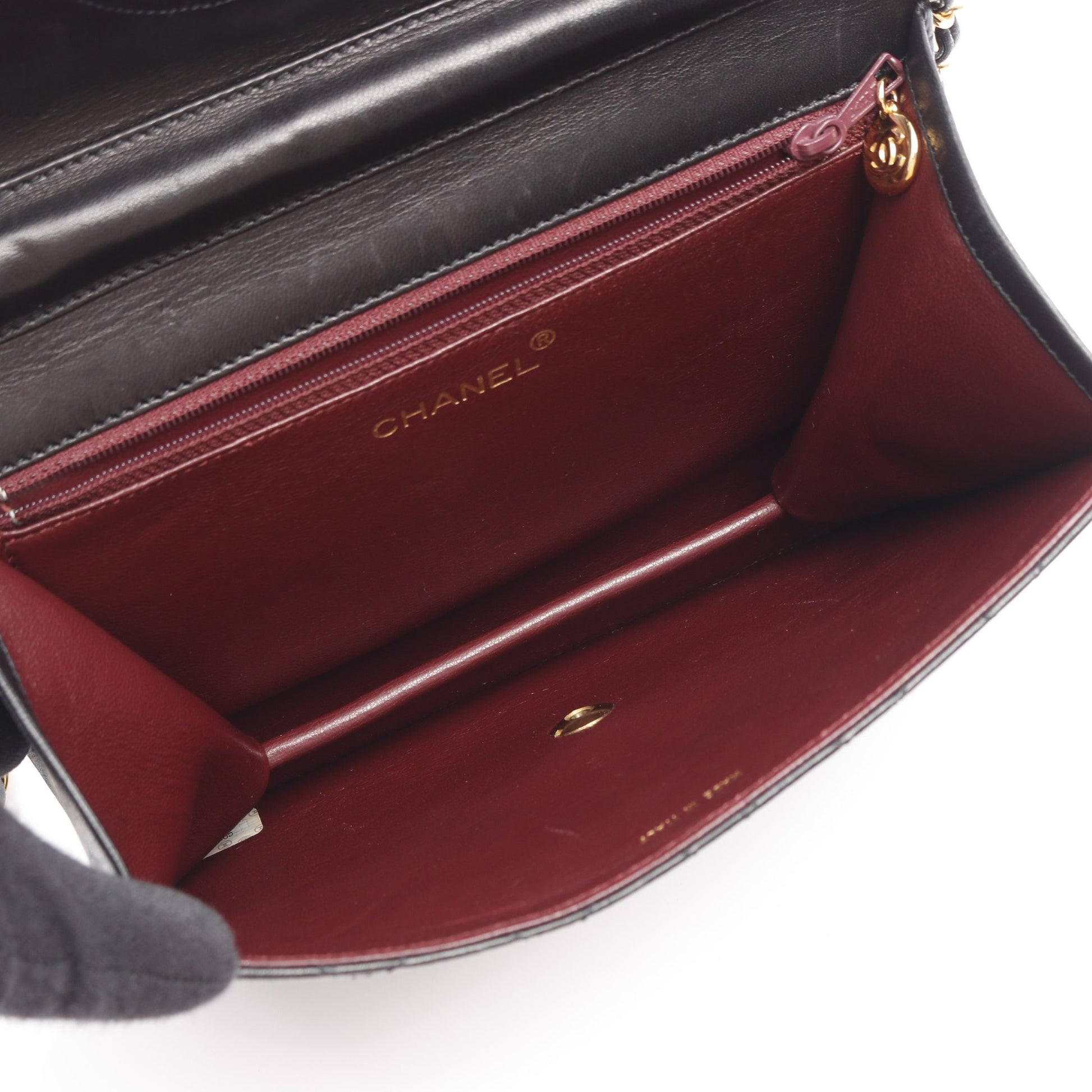 マトラッセ シングルフラップ チェーンショルダーバッグ ラムスキン ブラック ゴールド金具 シャネル バッグ CHANEL