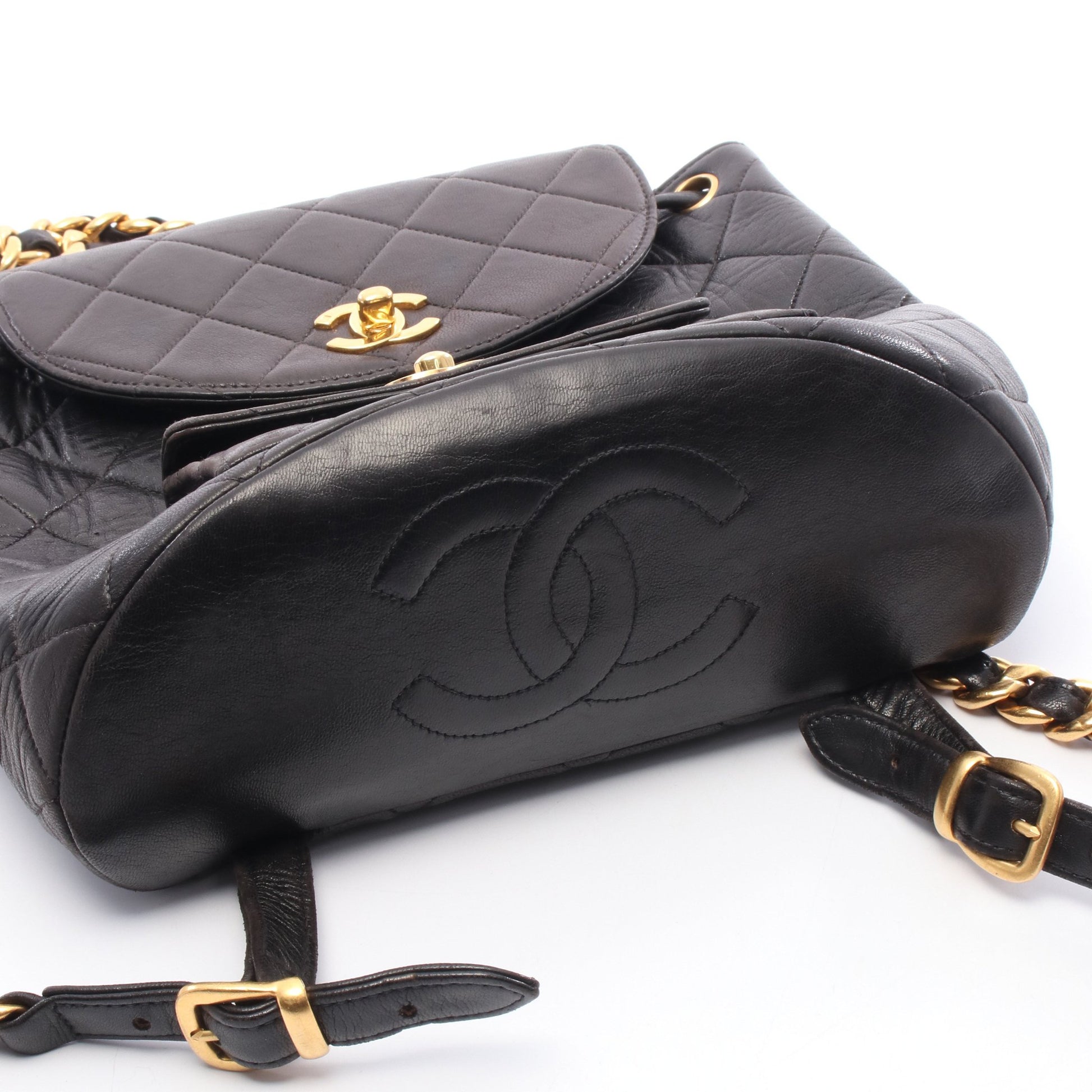 マトラッセ バックパック リュックサック ラムスキン ブラック ゴールド金具 シャネル バッグ CHANEL