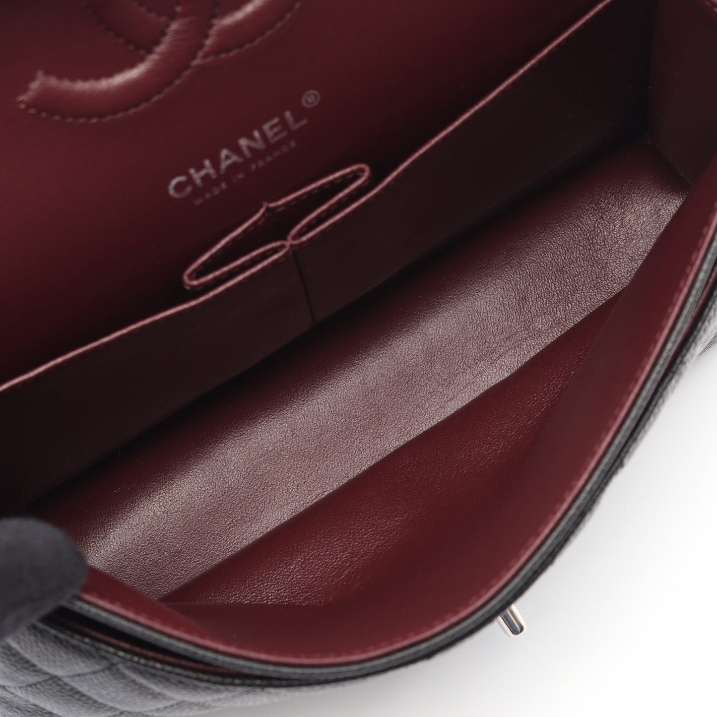 マトラッセ Wフラップ Wチェーンショルダーバッグ キャビアスキン ブラック シルバー金具 シャネル バッグ CHANEL