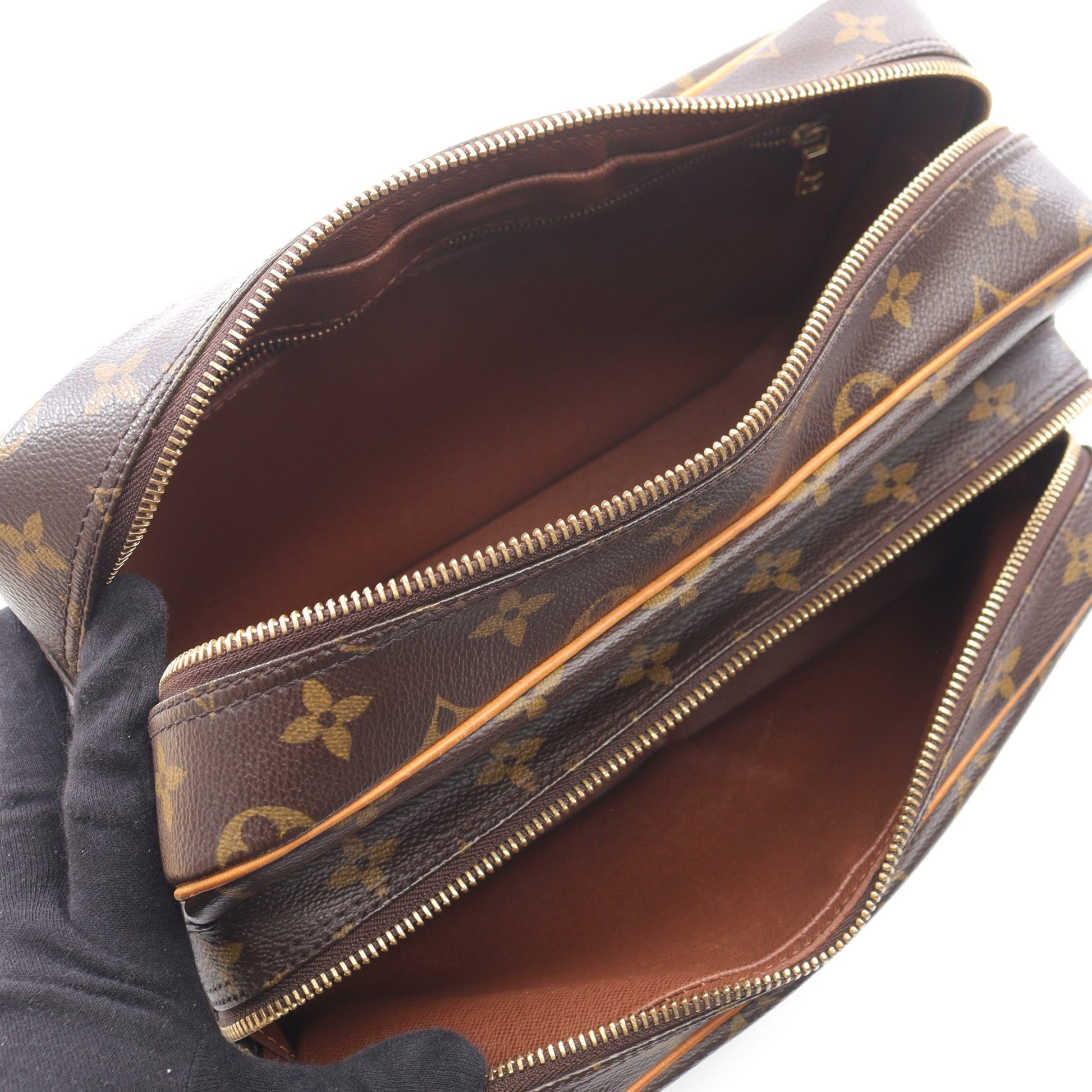 ナイル モノグラム ショルダーバッグ PVC レザー ブラウン ルイヴィトン バッグ LOUIS VUITTON