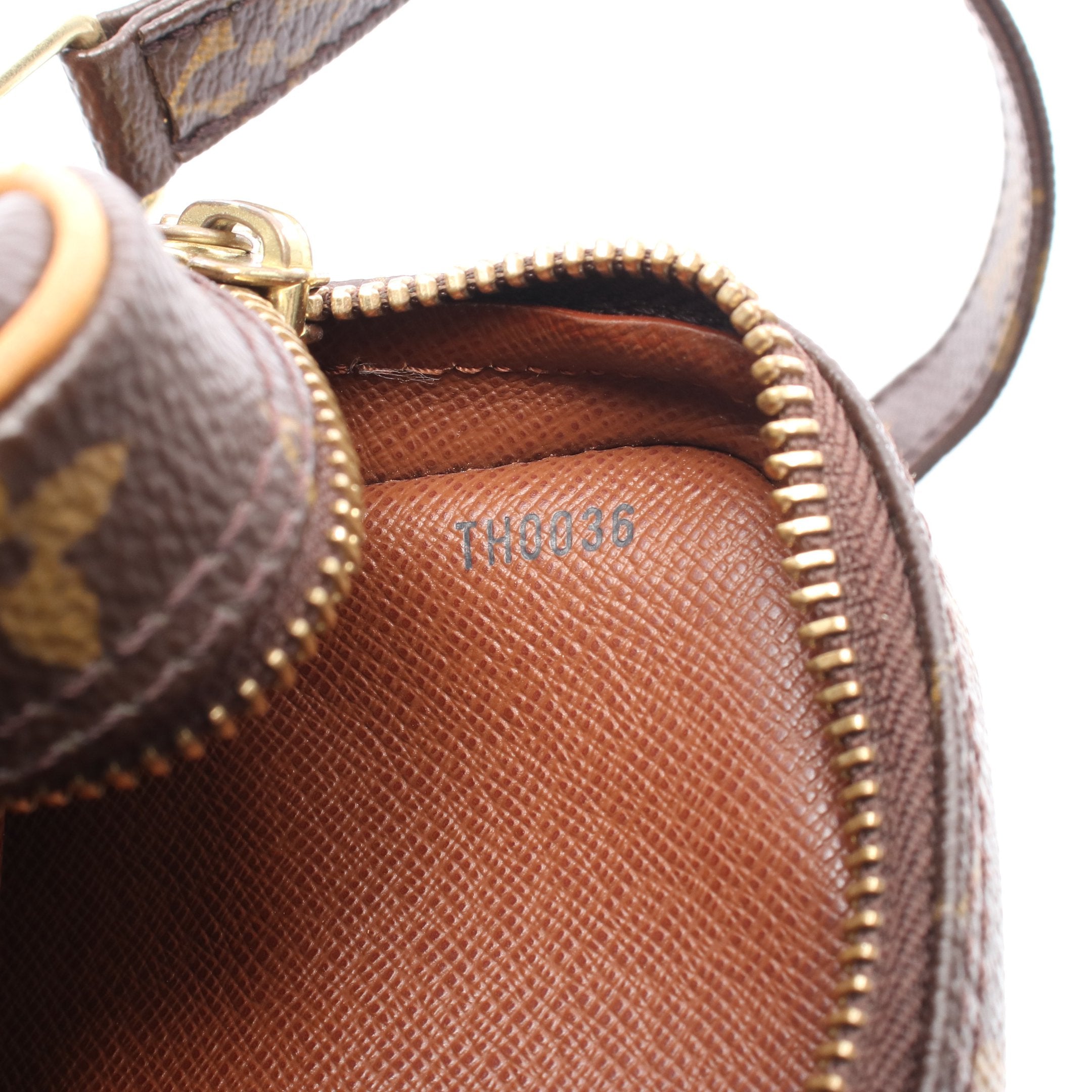 ルイヴィトン モノグラム アマゾン ショルダーバッグ レザー 【公式通販】