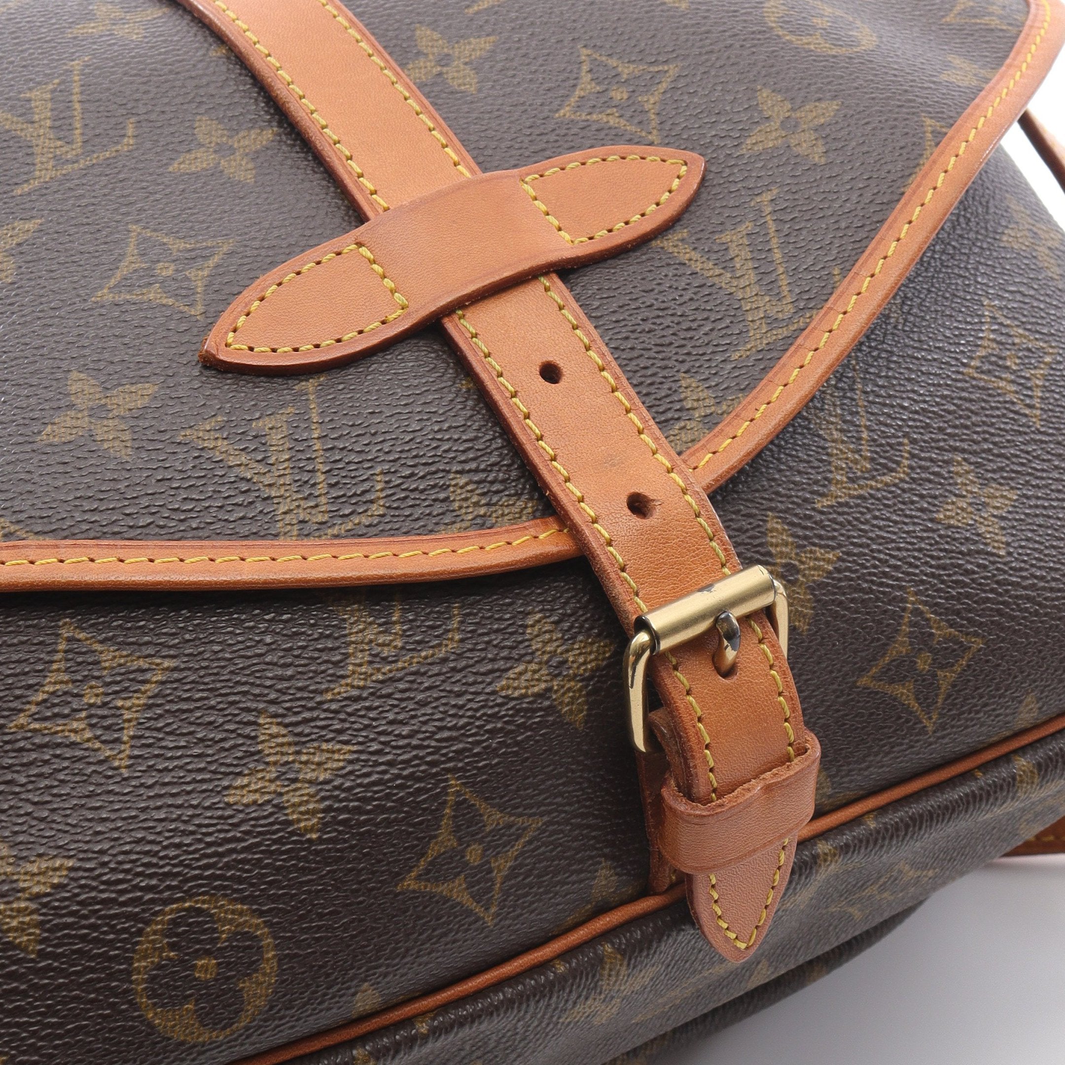 LOUIS VUITTON ソミュール 30 モノグラム ショルダーバッグ LOUIS VUITTON ルイヴィトン ソミュール30 モノグラム