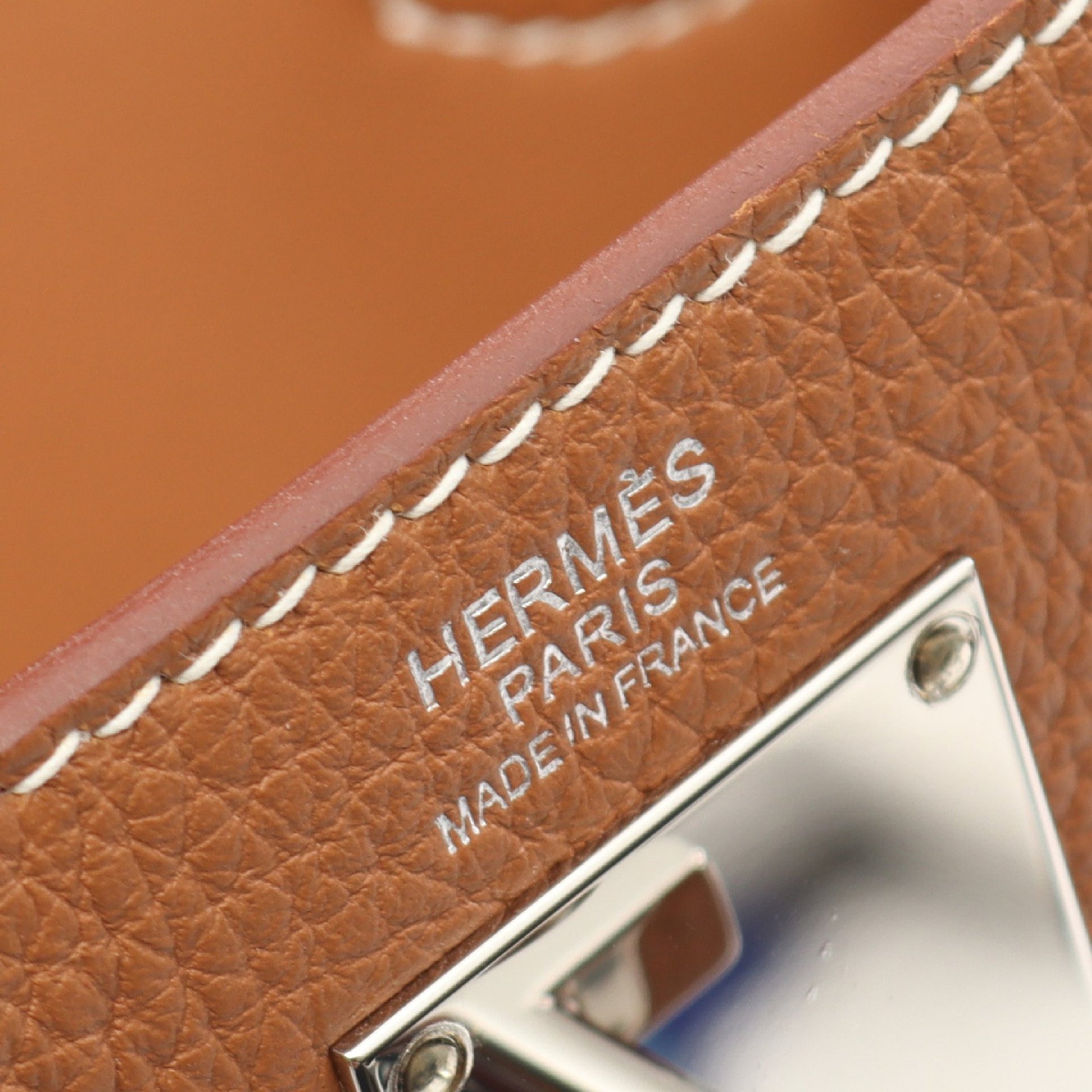 ケリーアッカドPM ゴールド ボディバッグ トゴ ライトブラウン シルバー金具 W刻印 エルメス バッグ HERMES