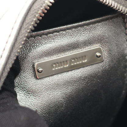 マテラッセ ショルダーバッグ レザー シルバー ミュウミュウ バッグ miu miu