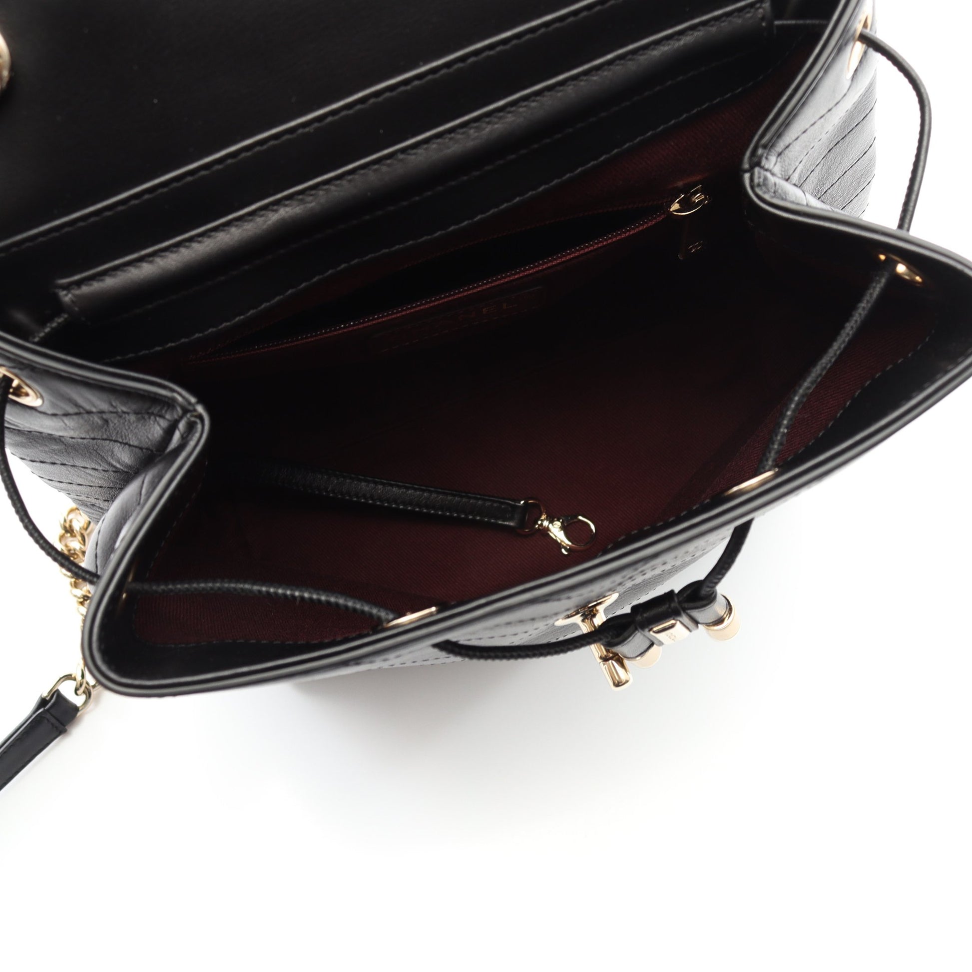 Vステッチ バックパック リュックサック ラムスキン ブラック ゴールド金具 シャネル バッグ CHANEL