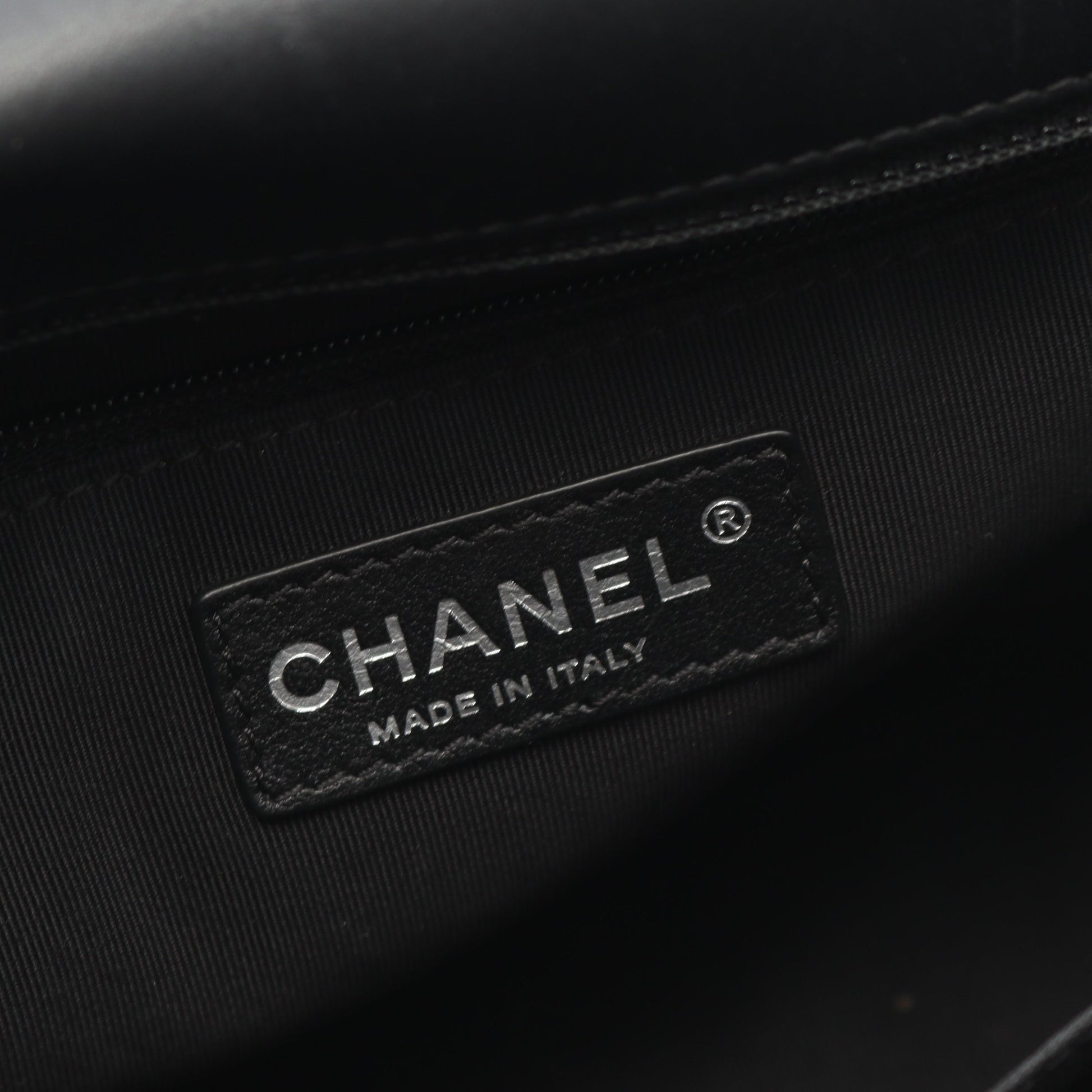 マトラッセ チェーンショルダーバッグ ラムスキン ブラック アンティークシルバー金具 シャネル バッグ CHANEL