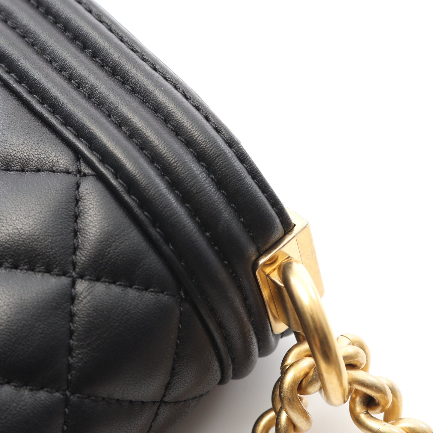 ボーイシャネル スモール チェーンショルダーバッグ ラムスキン ブラック ゴールド金具 シャネル バッグ CHANEL