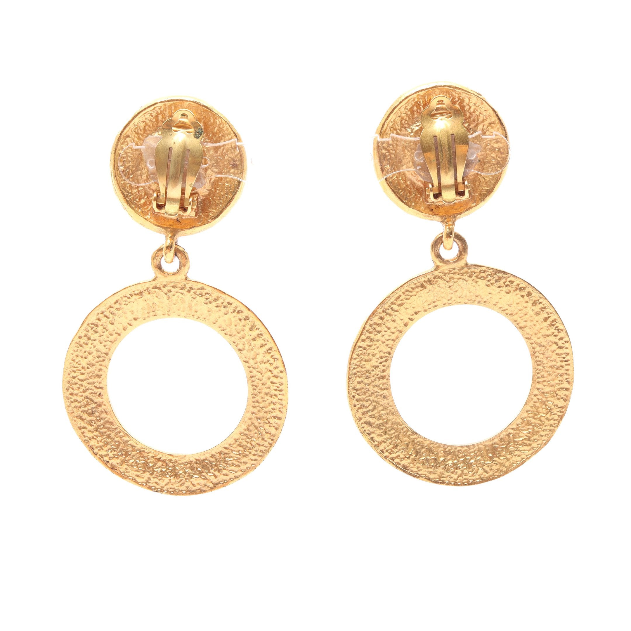 CHANEL シャネル イヤリング フェイクパール×ロゴ ゴールド系 ヴィンテージ CHANEL(シャネル) ココマーク フェイク パール