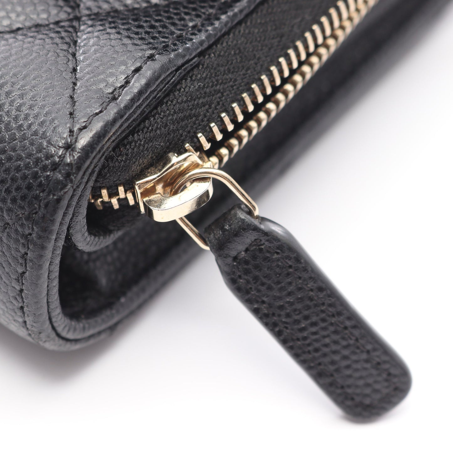 マトラッセ チェーンウォレット キャビアスキン ブラック シルバー金具 シャネル バッグ CHANEL