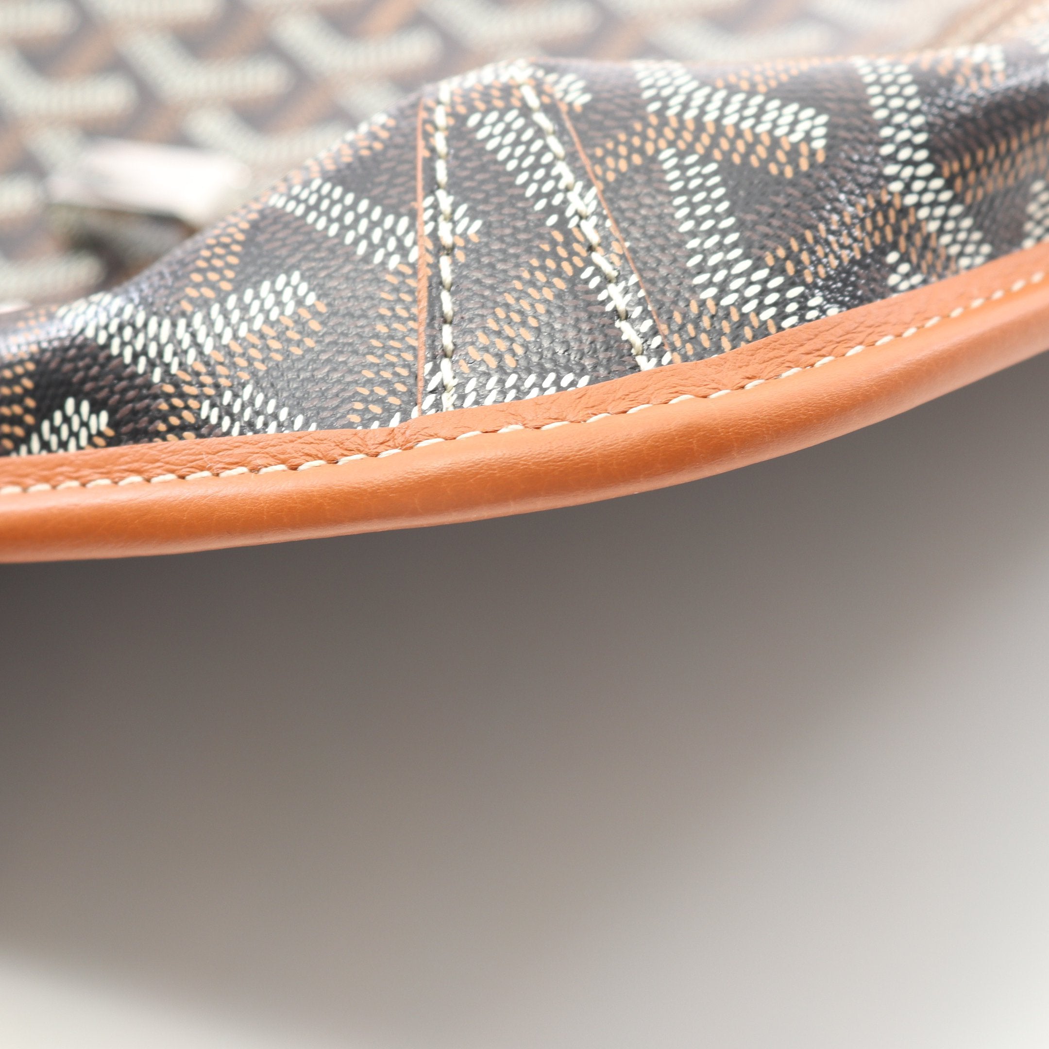 クルシエ メッセンジャーバッグ ショルダーバッグ コーティング