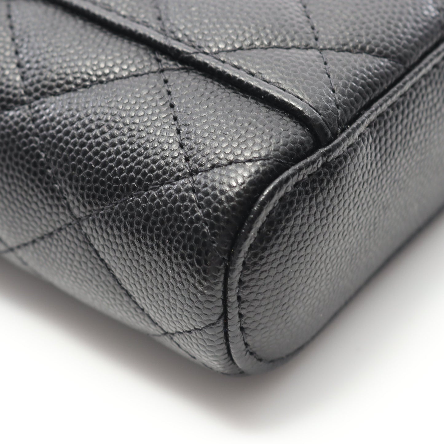 マトラッセ バニティバッグ チェーンショルダーバッグ キャビアスキン ブラック ゴールド金具 シャネル バッグ CHANEL