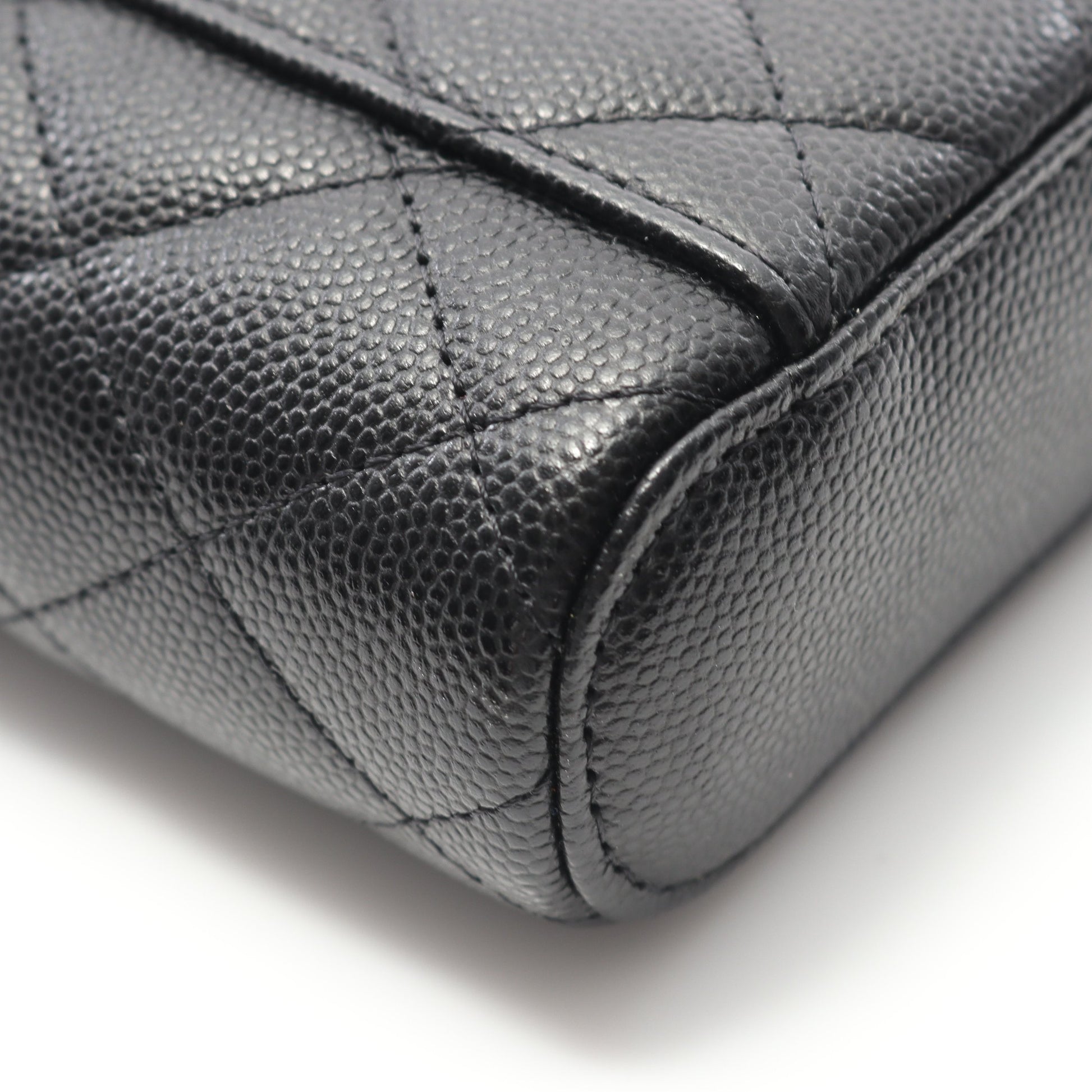 マトラッセ バニティバッグ チェーンショルダーバッグ キャビアスキン ブラック ゴールド金具 シャネル バッグ CHANEL