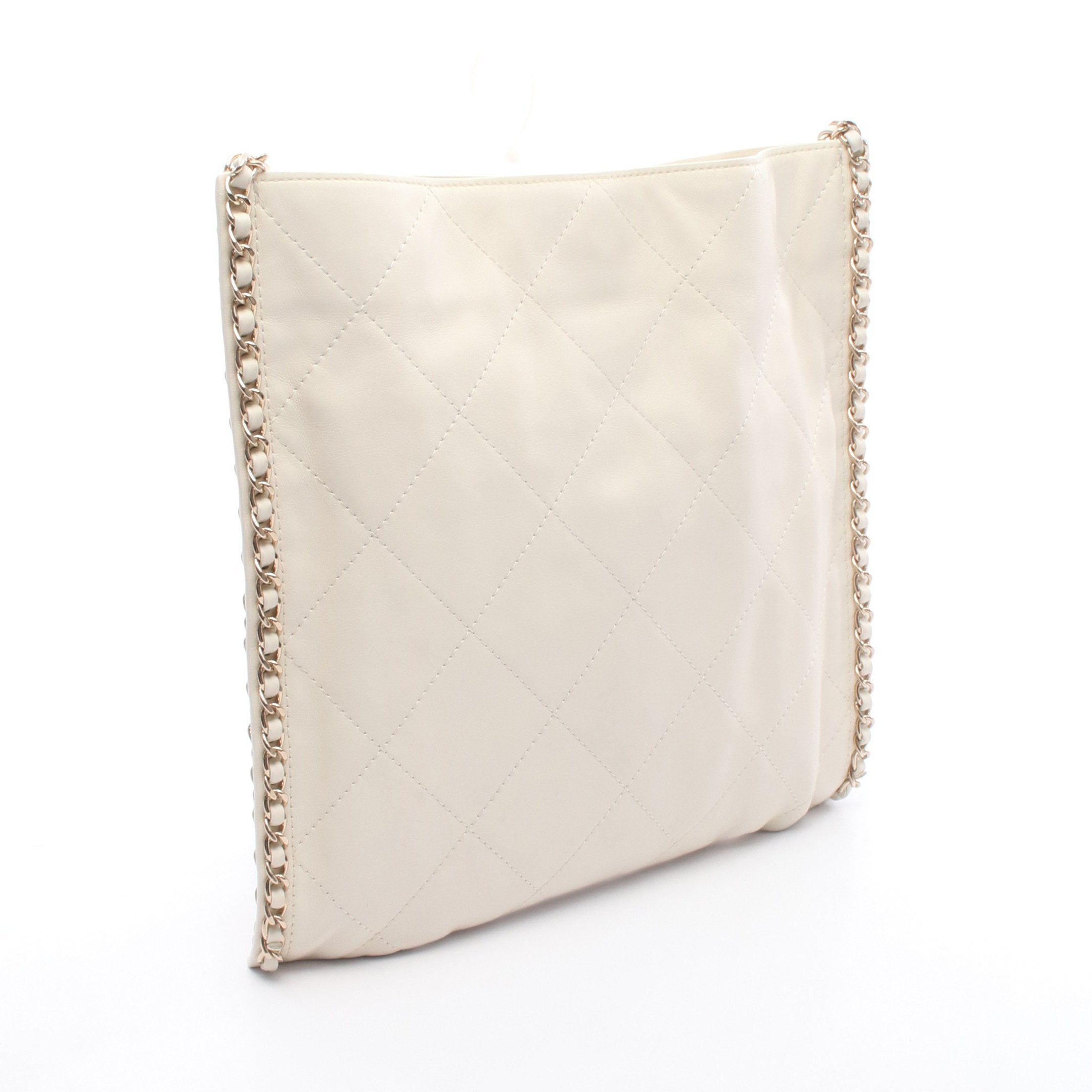 CHANEL ホワイトレザー ショルダーバッグ