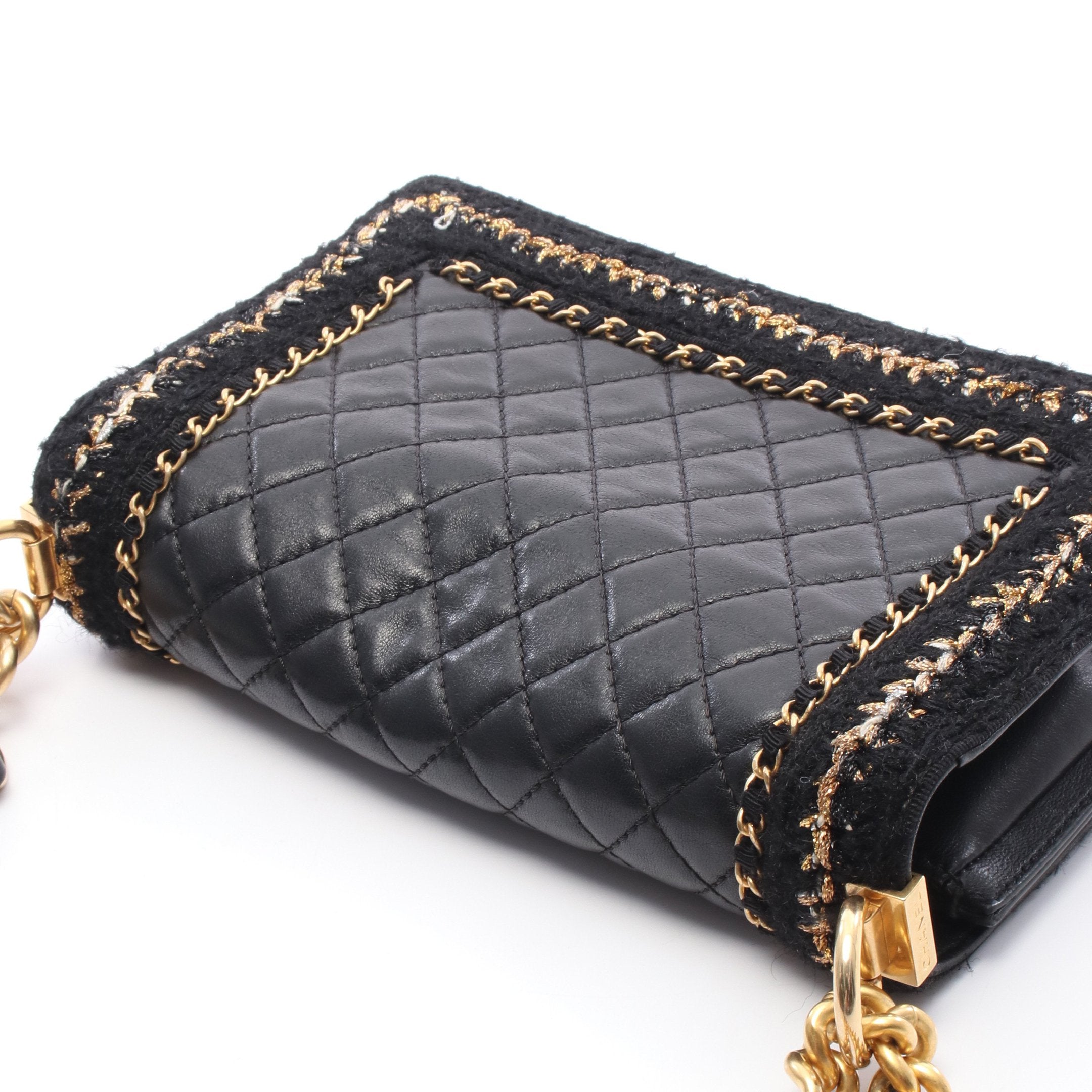 ボーイシャネル ラージ マトラッセ チェーンショルダーバッグ