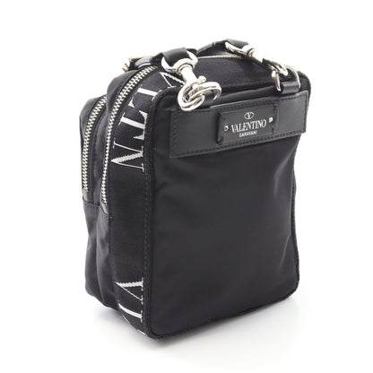 ショルダーバッグ ナイロン ブラック ヴァレンティノ バッグ VALENTINO