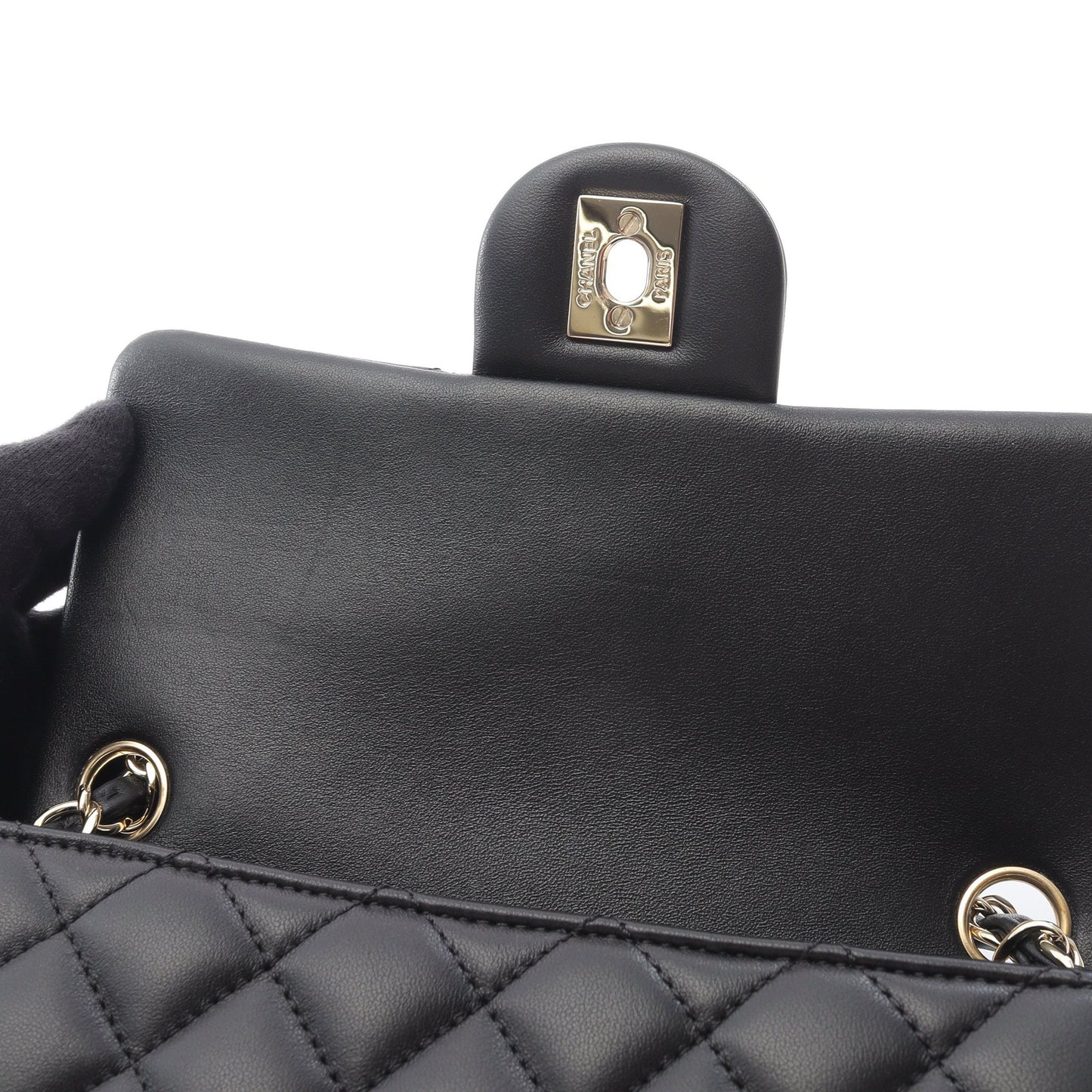 ミニマトラッセ20 チェーンショルダーバッグ ラムスキン ブラック ゴールド金具 シャネル バッグ CHANEL