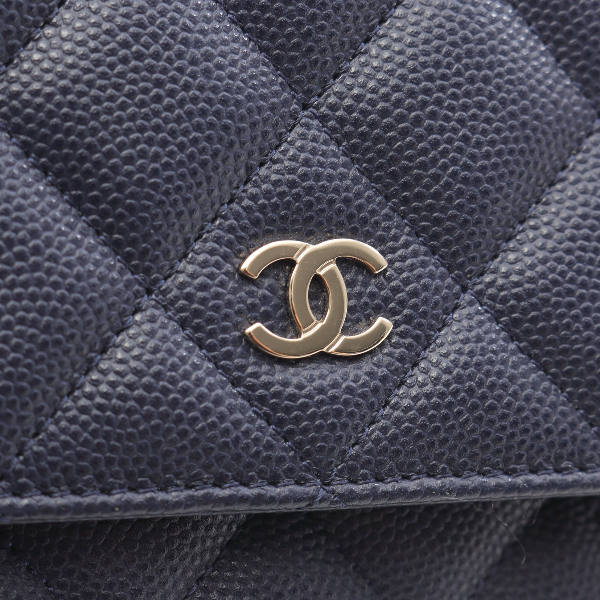 マトラッセ チェーンウォレット キャビアスキン ネイビー ゴールド金具 シャネル バッグ CHANEL