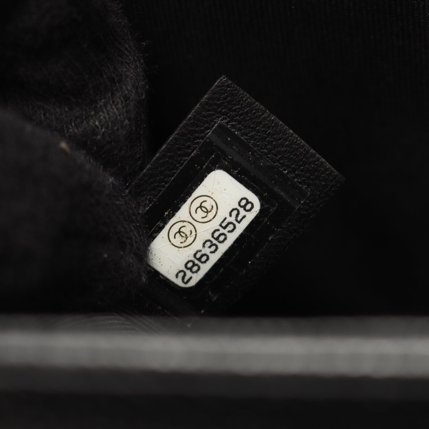 ボーイシャネル チェーンショルダーバッグ キャビアスキン ブラック アンティークシルバー金具 シャネル バッグ CHANEL