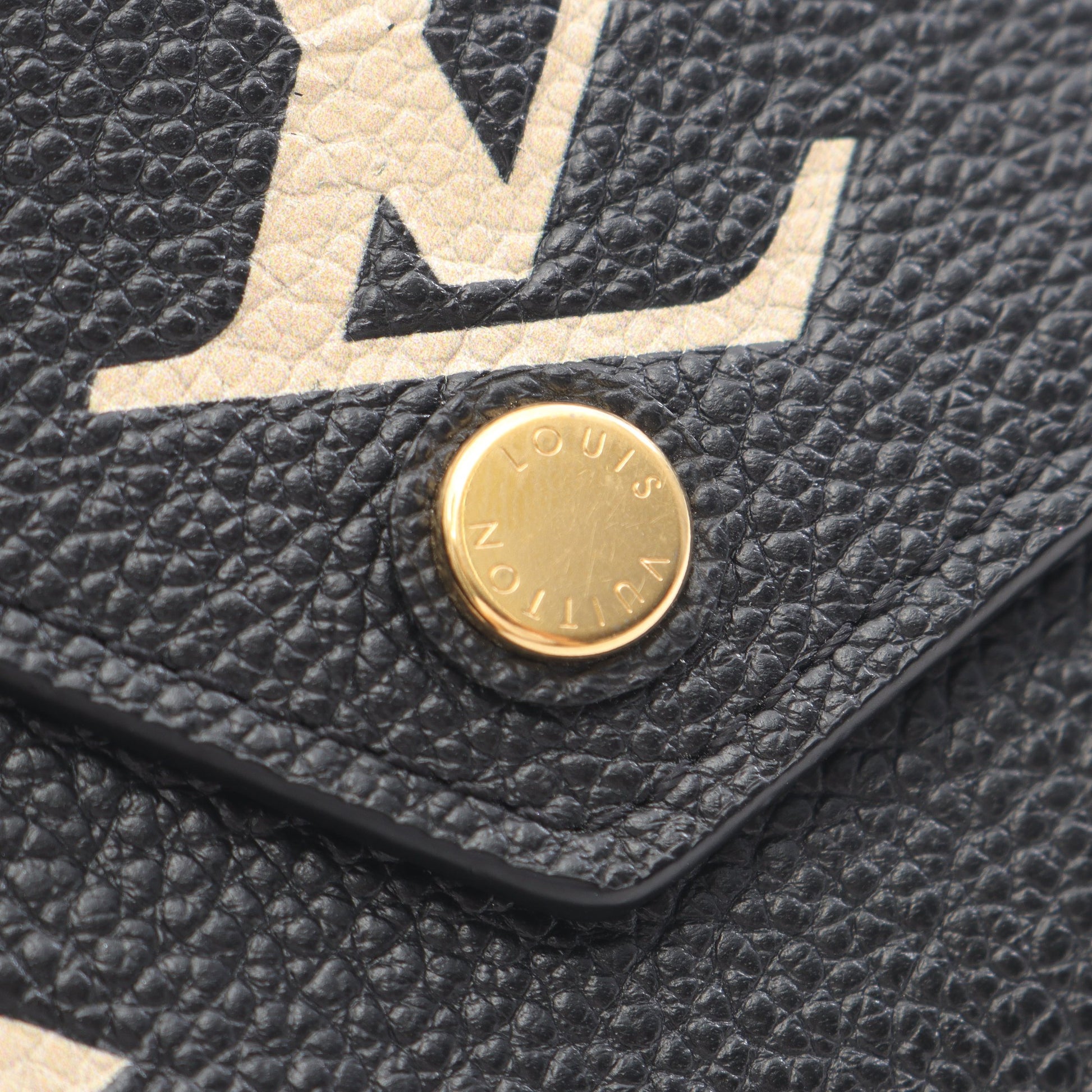 ポルトフォイユ ヴィクトリーヌ モノグラムアンプラント ノワール 三  