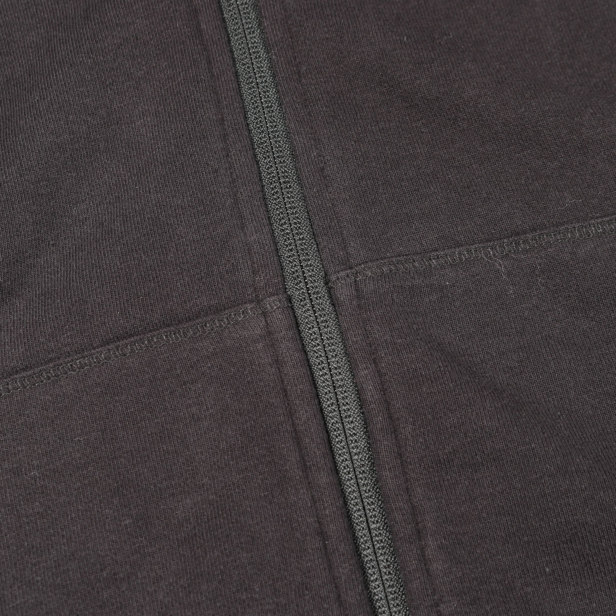 AMST-DAVOS-HT23 ジップアップパーカー コットン ブラック レッド