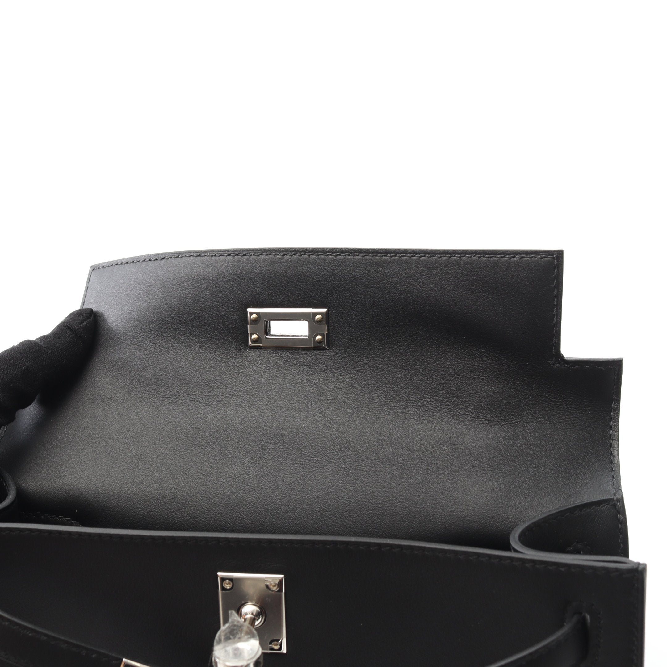 ポシェットケリー ミニ ハンドバッグ ヴォースイフト ブラック