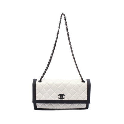 マトラッセ チェーンショルダーバッグ ラムスキン キャンバス ホワイト ブラック ブラック金具 シャネル バッグ CHANEL