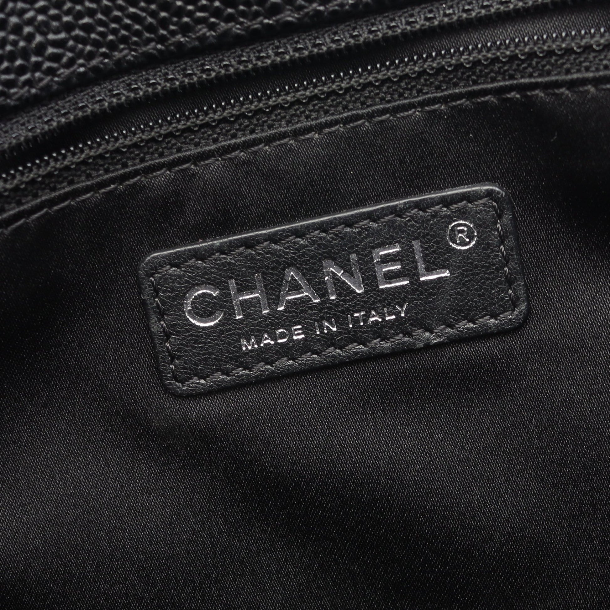 マトラッセ チェーンショルダーバッグ チェーントートバッグ キャビアスキン ブラック シルバー金具 シャネル バッグ CHANEL
