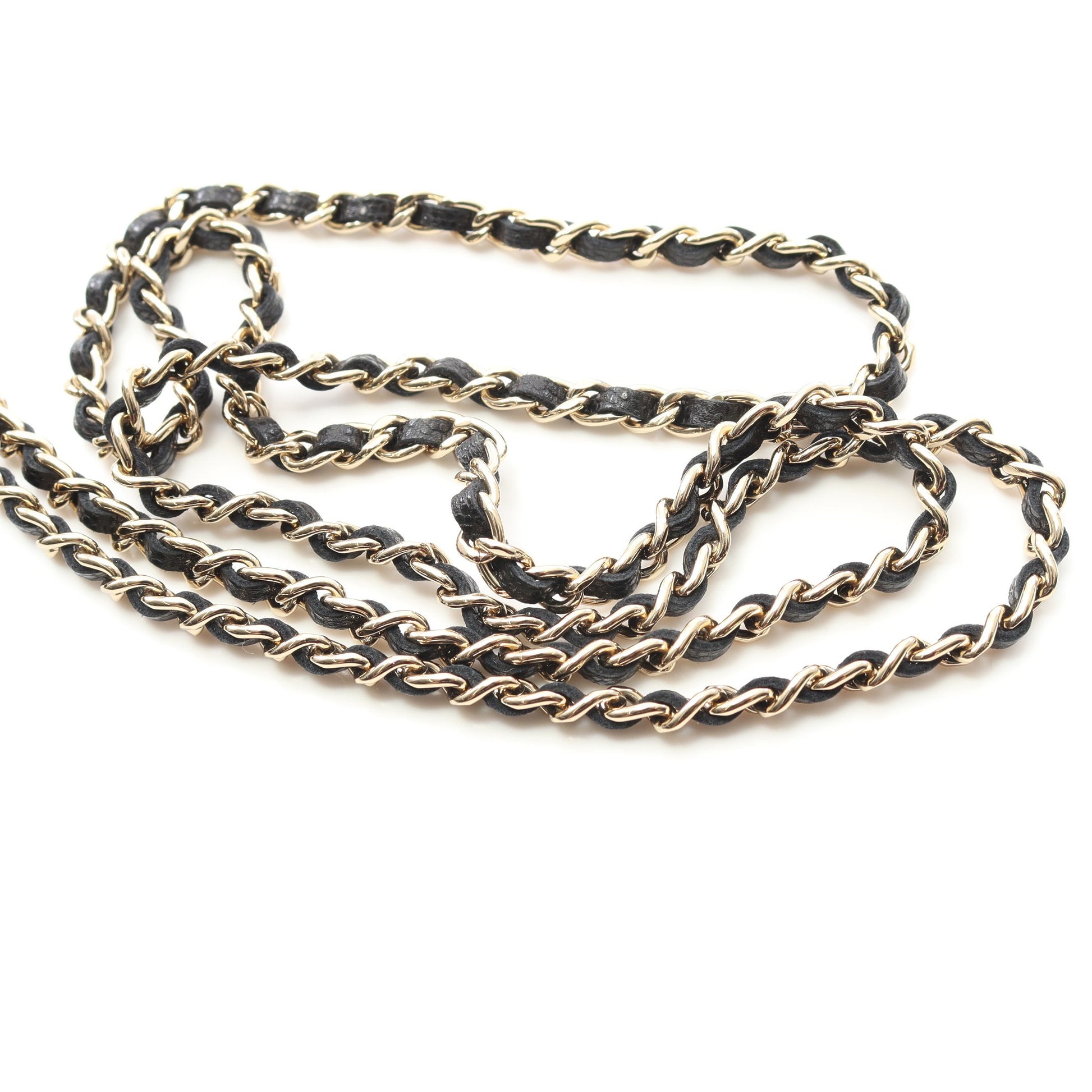 マトラッセ チェーンウォレット キャビアスキン ブラック ゴールド金具 シャネル バッグ CHANEL