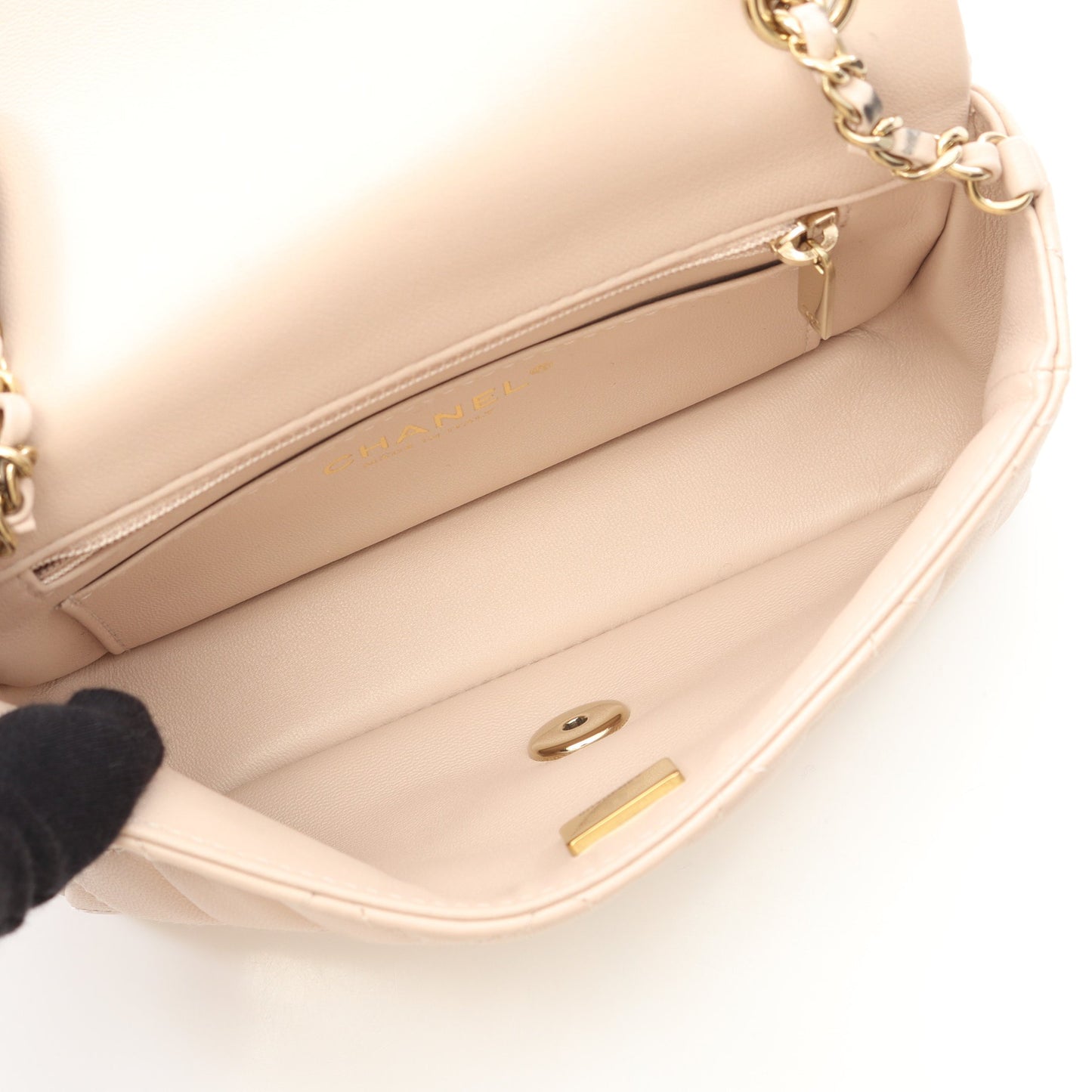 マトラッセ ミニ チェーンショルダーバッグ ラムスキン ピンクベージュ ゴールド金具 シャネル バッグ CHANEL