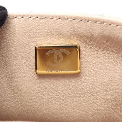 マトラッセ ミニ チェーンショルダーバッグ ラムスキン ピンクベージュ ゴールド金具 シャネル バッグ CHANEL