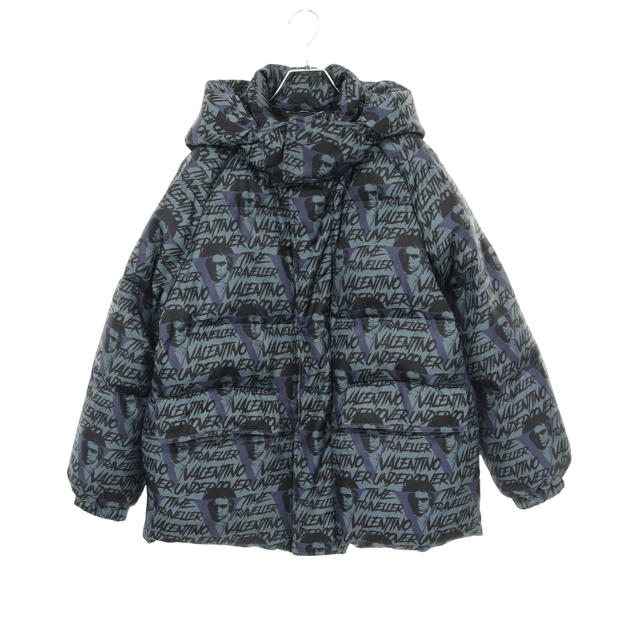 極美品 アンダーカバー ヴァレンティノ ダウンジャケット XL ブラック 総柄 VALENTINO × UNDERCOVER ダウンジャケット 総柄 シルク ブルーグレー