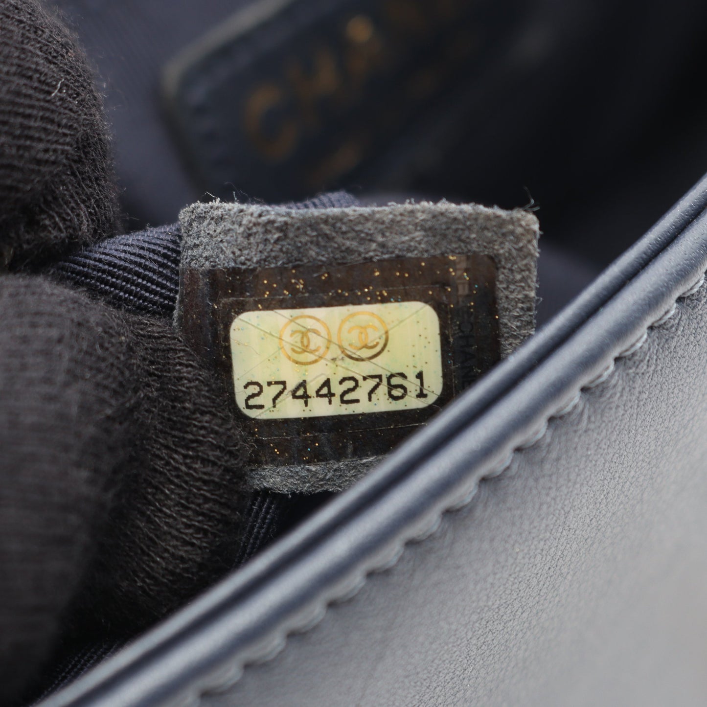 ボーイシャネル スモール チェーンショルダーバッグ ラムスキン ダークネイビー ゴールド金具 シャネル バッグ CHANEL