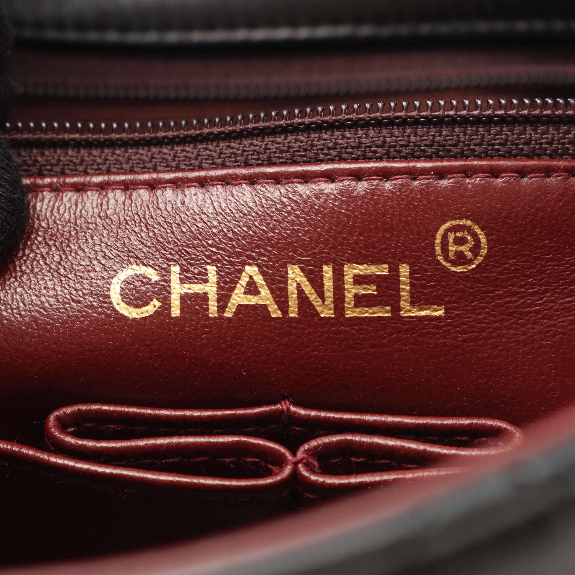 マトラッセ シングルフラップ チェーンショルダーバッグ ラムスキン ブラック ゴールド金具 シャネル バッグ CHANEL