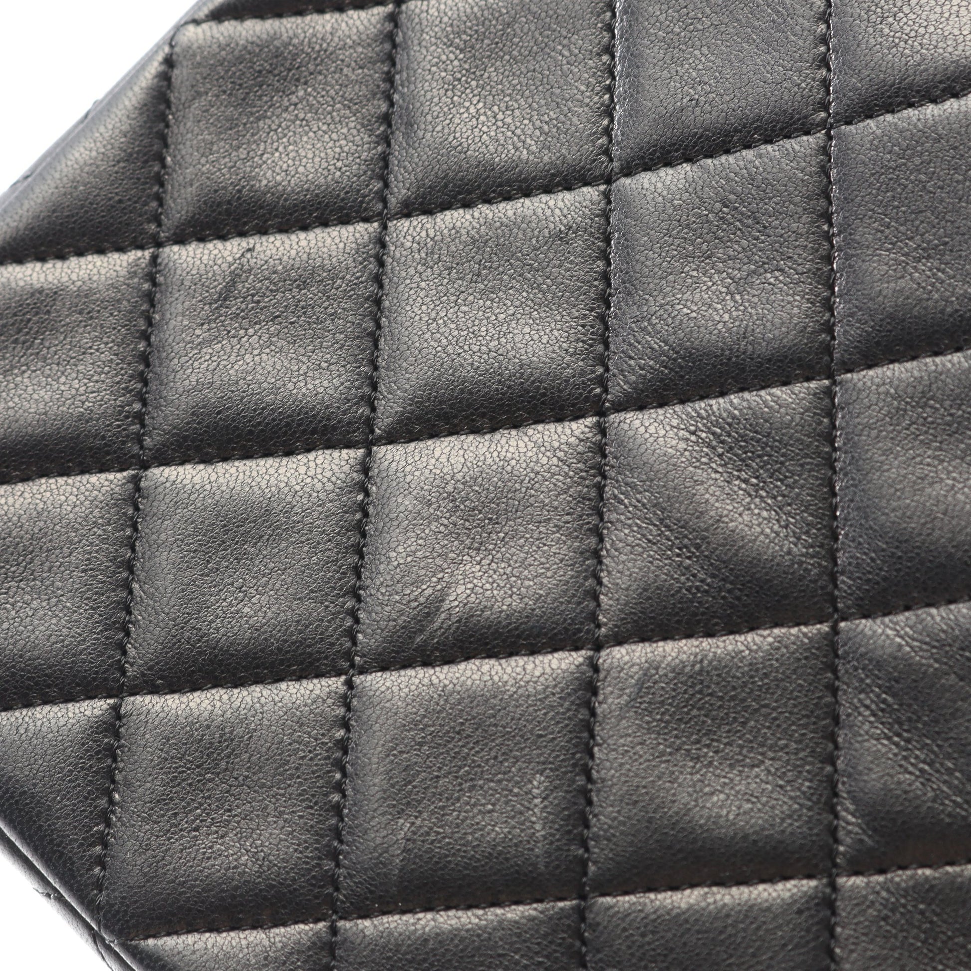 マトラッセ シングルフラップ チェーンショルダーバッグ ラムスキン ブラック ゴールド金具 シャネル バッグ CHANEL