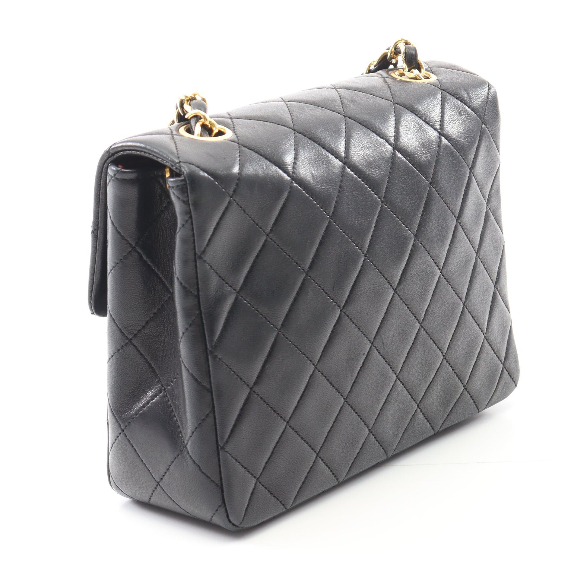マトラッセ シングルフラップ チェーンショルダーバッグ ラムスキン ブラック ゴールド金具 シャネル バッグ CHANEL