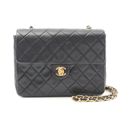 マトラッセ シングルフラップ チェーンショルダーバッグ ラムスキン ブラック ゴールド金具 シャネル バッグ CHANEL