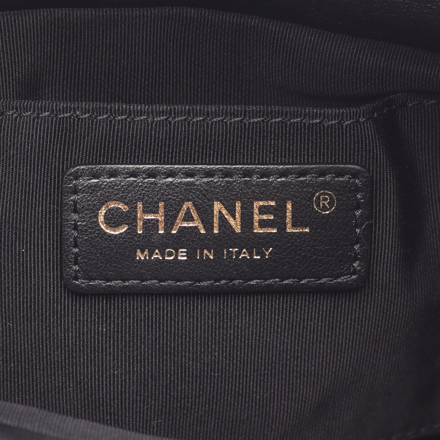 マトラッセ ミニバケット チェーンショルダーバッグ レザー ブラック ゴールド金具 シャネル バッグ CHANEL