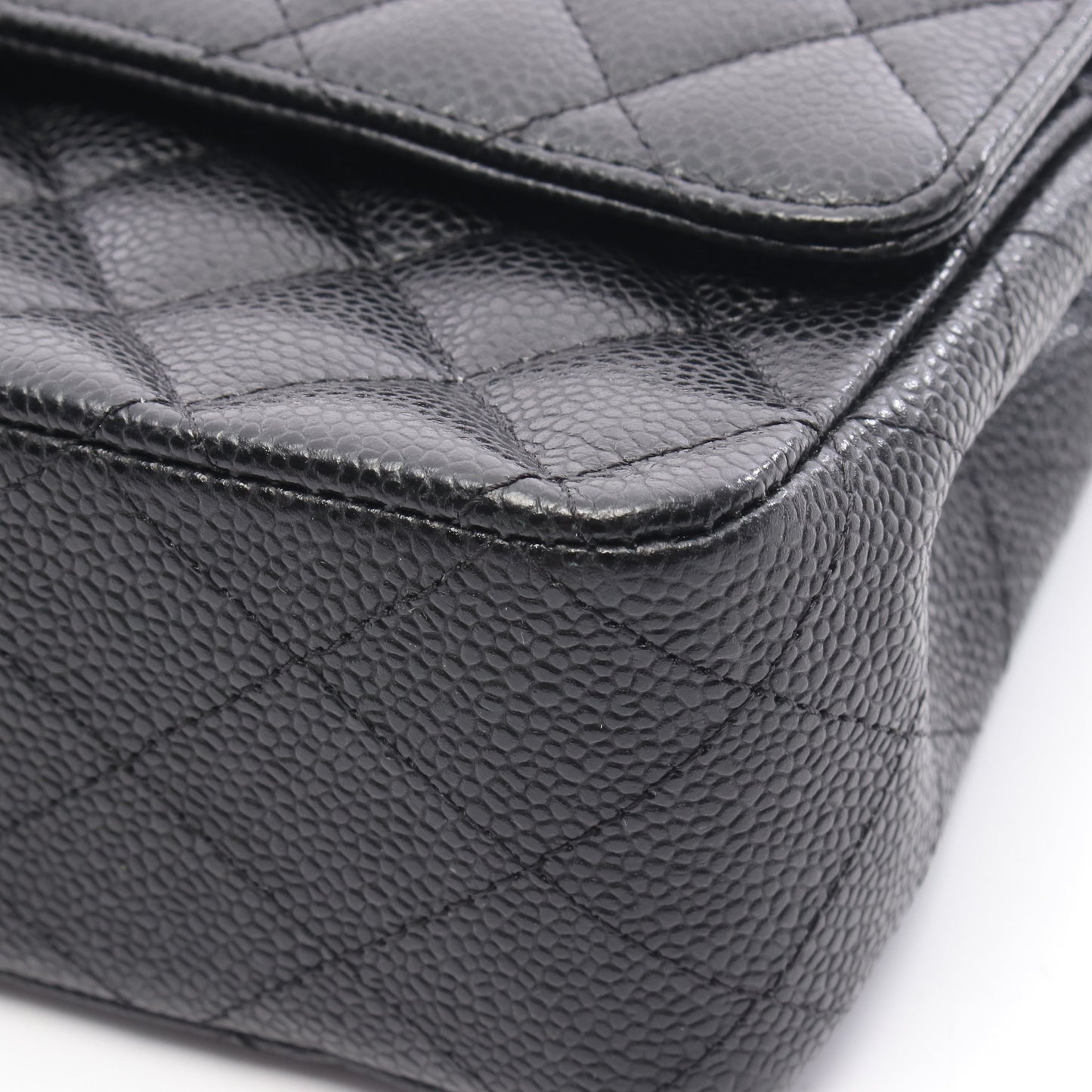 マトラッセ Wフラップ Wチェーンショルダーバッグ キャビアスキン ブラック ゴールド金具 シャネル バッグ CHANEL