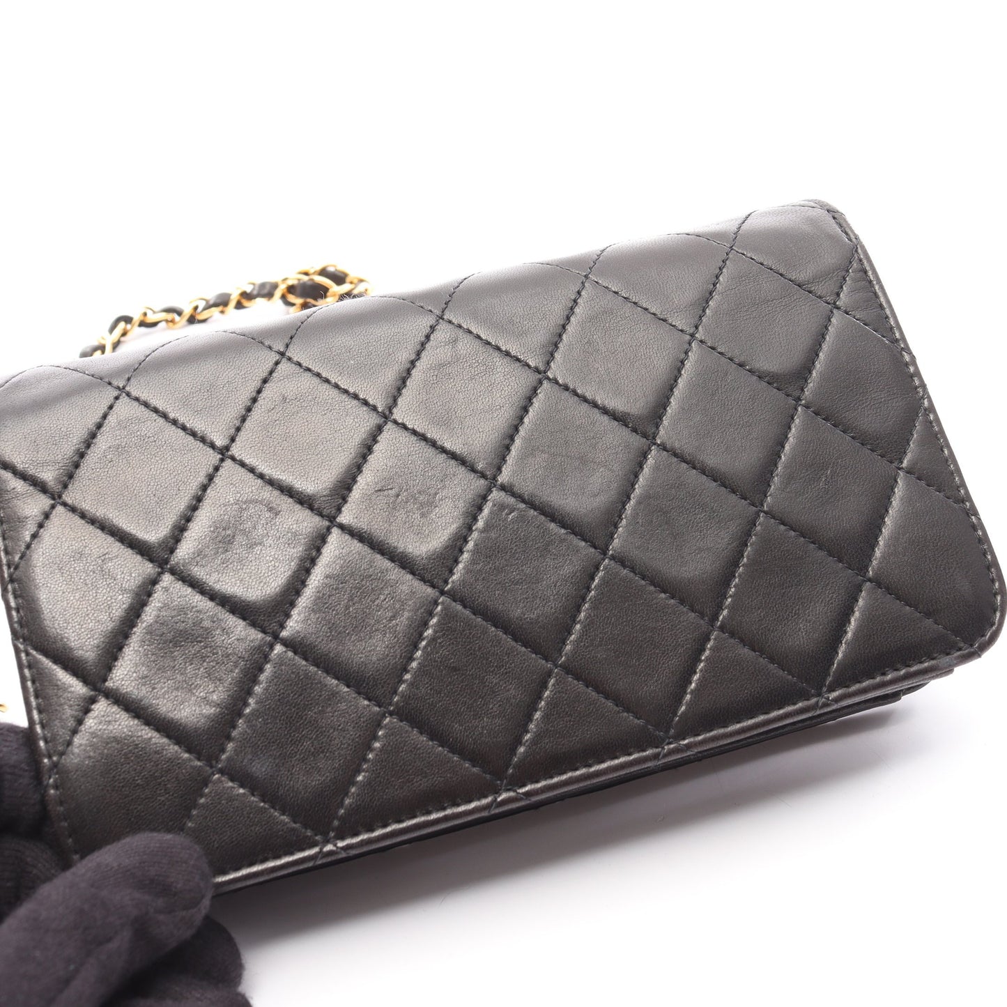 ミニマトラッセ フルフラップ チェーンショルダーバッグ ラムスキン ブラック ゴールド金具 シャネル バッグ CHANEL