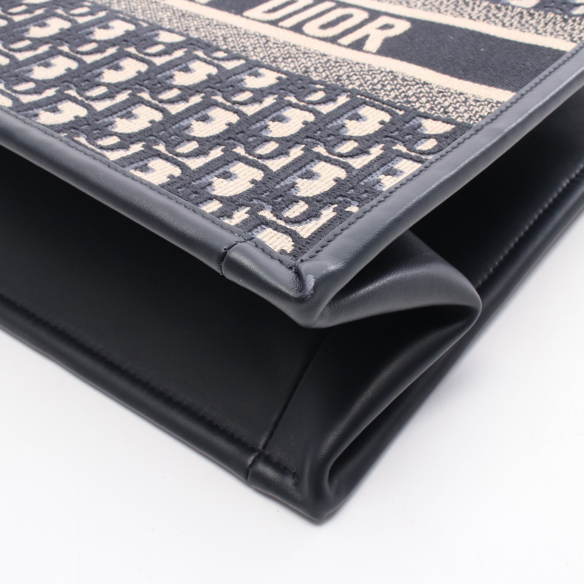 BOOK TOTE ブックトート ミディアム オブリーク ハンドバッグ トートバッグ キャンバス レザー ネイビー ベージュ 2WAY クリスチャンディオール バッグ Christian Dior