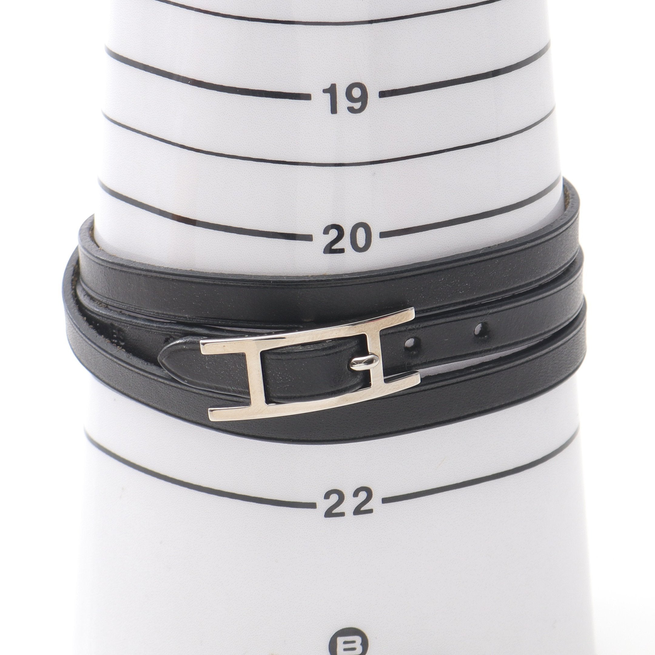 HERMES エルメス アピ ロングブレスレット レザー ブラック HERMES】エルメス アピ3 ロング レザー 黒 ユニセックス