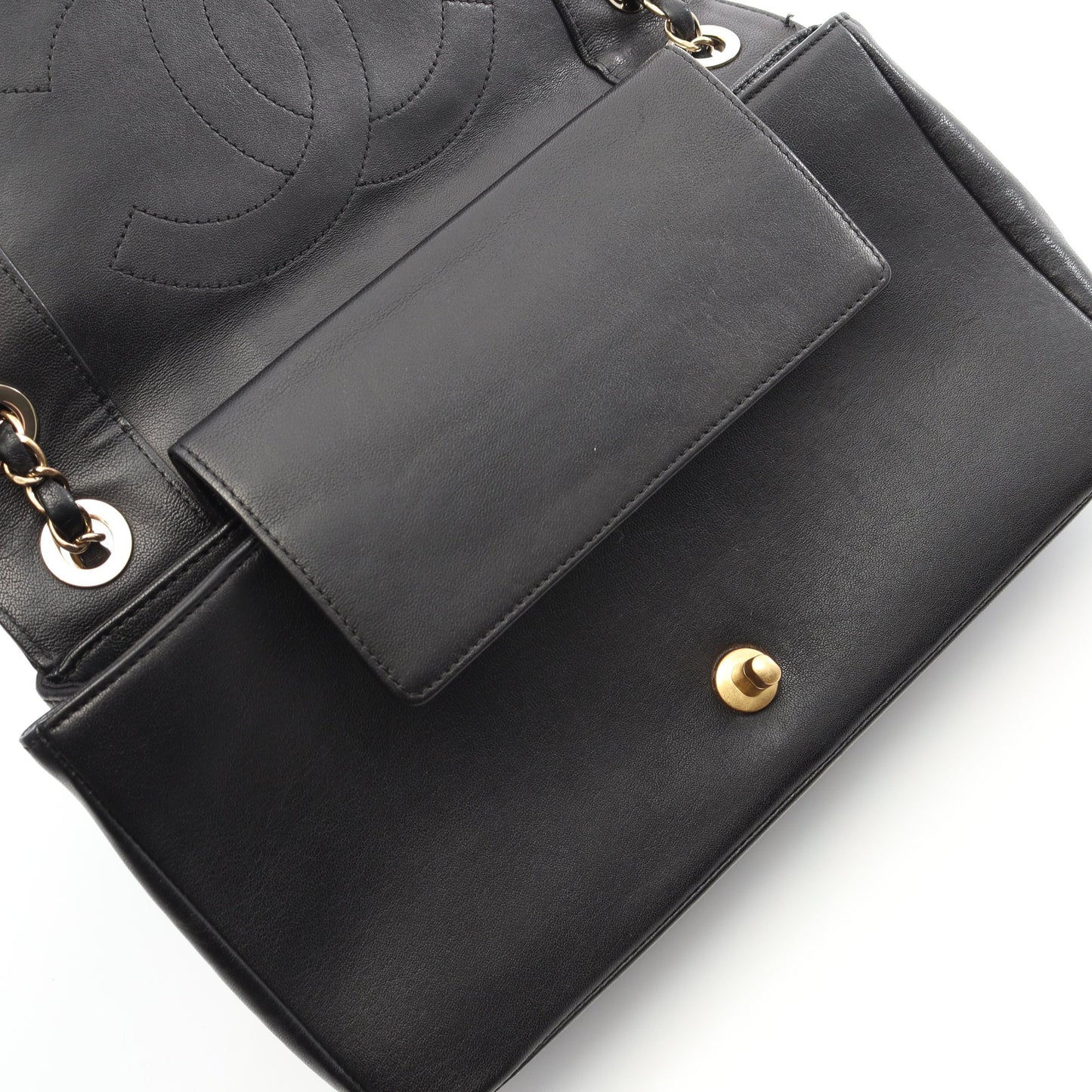 Vステッチ チェーンショルダーバッグ ラムスキン ブラック ゴールド金具 シャネル バッグ CHANEL