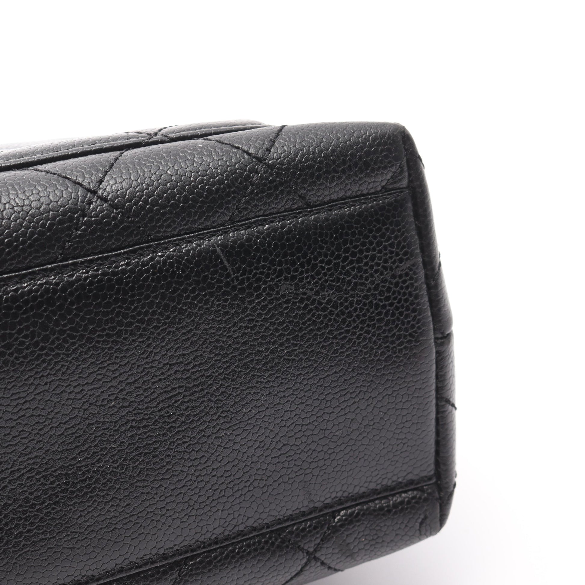 マトラッセ ハンドバッグ キャビアスキン ブラック ゴールド金具 シャネル バッグ CHANEL
