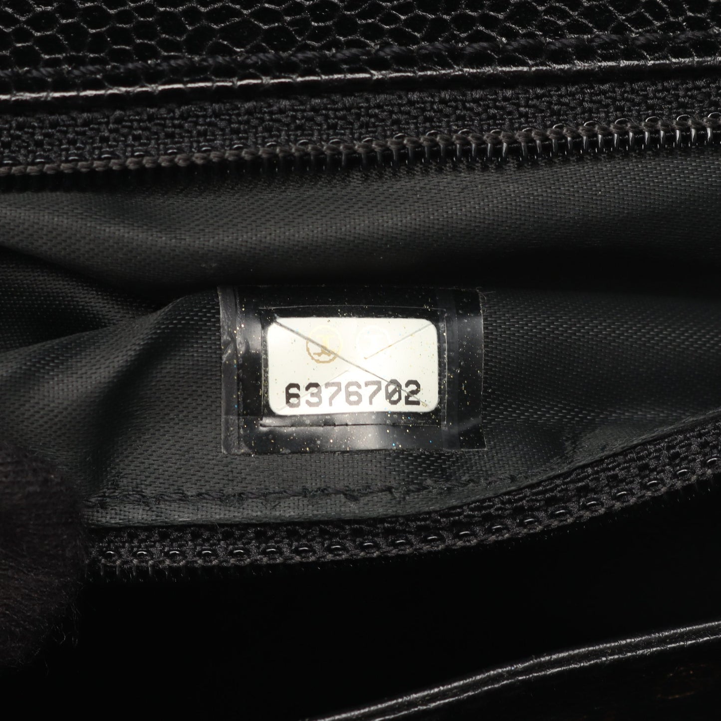 マトラッセ ハンドバッグ キャビアスキン ブラック ゴールド金具 シャネル バッグ CHANEL